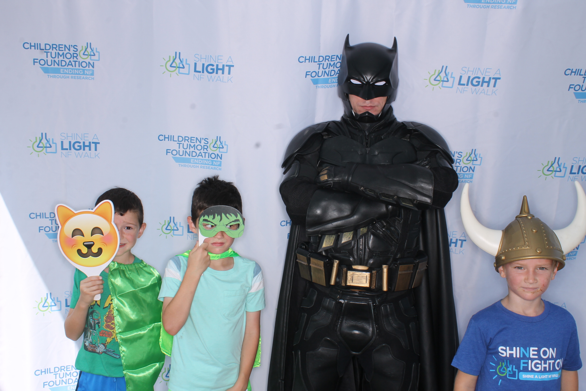 Shine A Light NF Walk 2025 | View more photos from the event at gallery.photoboothcincy.com/u/PhotoBoothCincy/Shine-A-Light-NF-Walk-2025