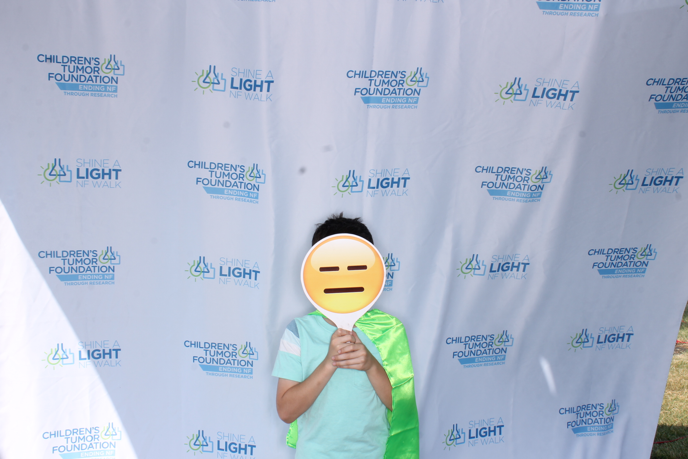 Shine A Light NF Walk 2025 | View more photos from the event at gallery.photoboothcincy.com/u/PhotoBoothCincy/Shine-A-Light-NF-Walk-2025