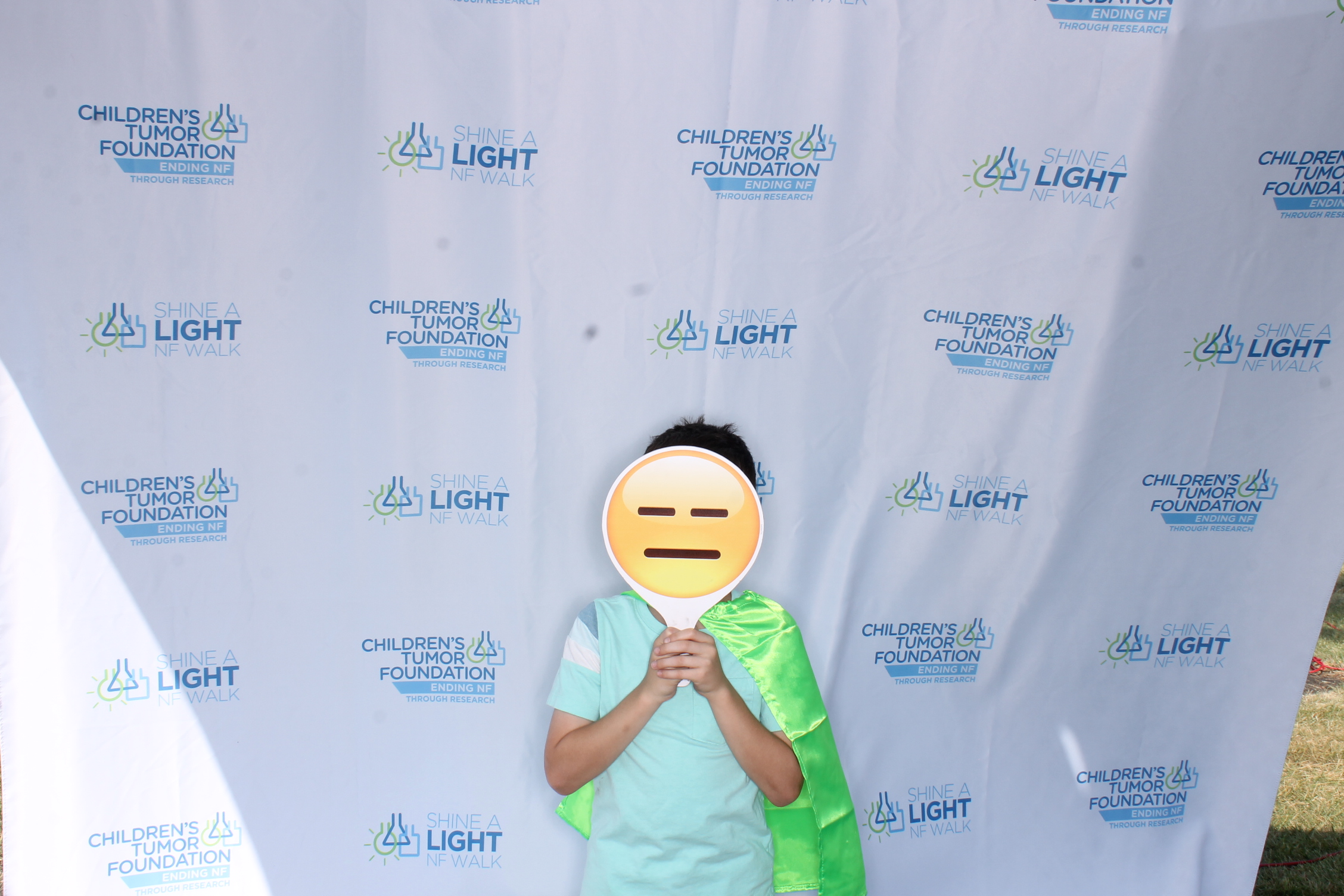 Shine A Light NF Walk 2025 | View more photos from the event at gallery.photoboothcincy.com/u/PhotoBoothCincy/Shine-A-Light-NF-Walk-2025
