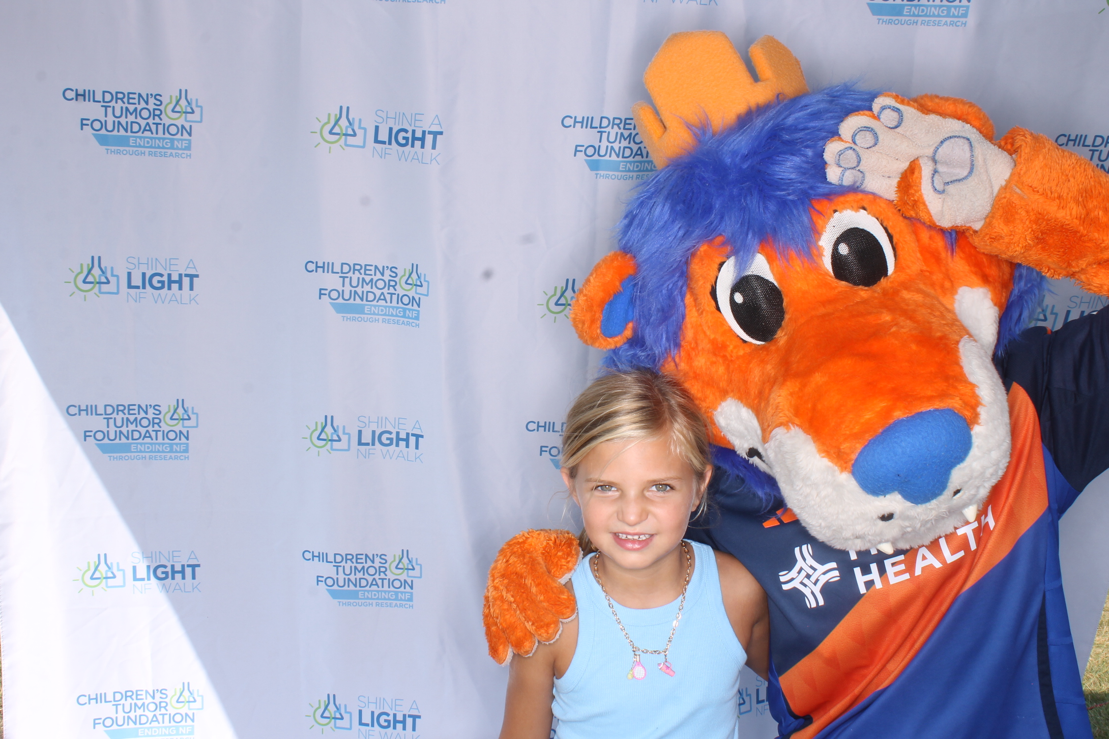 Shine A Light NF Walk 2025 | View more photos from the event at gallery.photoboothcincy.com/u/PhotoBoothCincy/Shine-A-Light-NF-Walk-2025