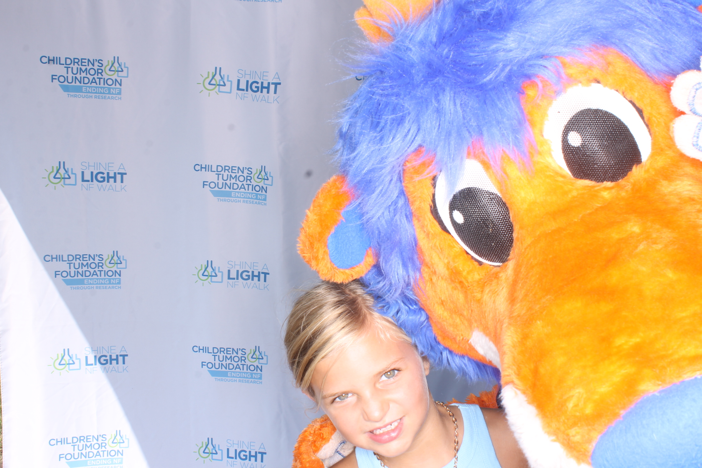 Shine A Light NF Walk 2025 | View more photos from the event at gallery.photoboothcincy.com/u/PhotoBoothCincy/Shine-A-Light-NF-Walk-2025
