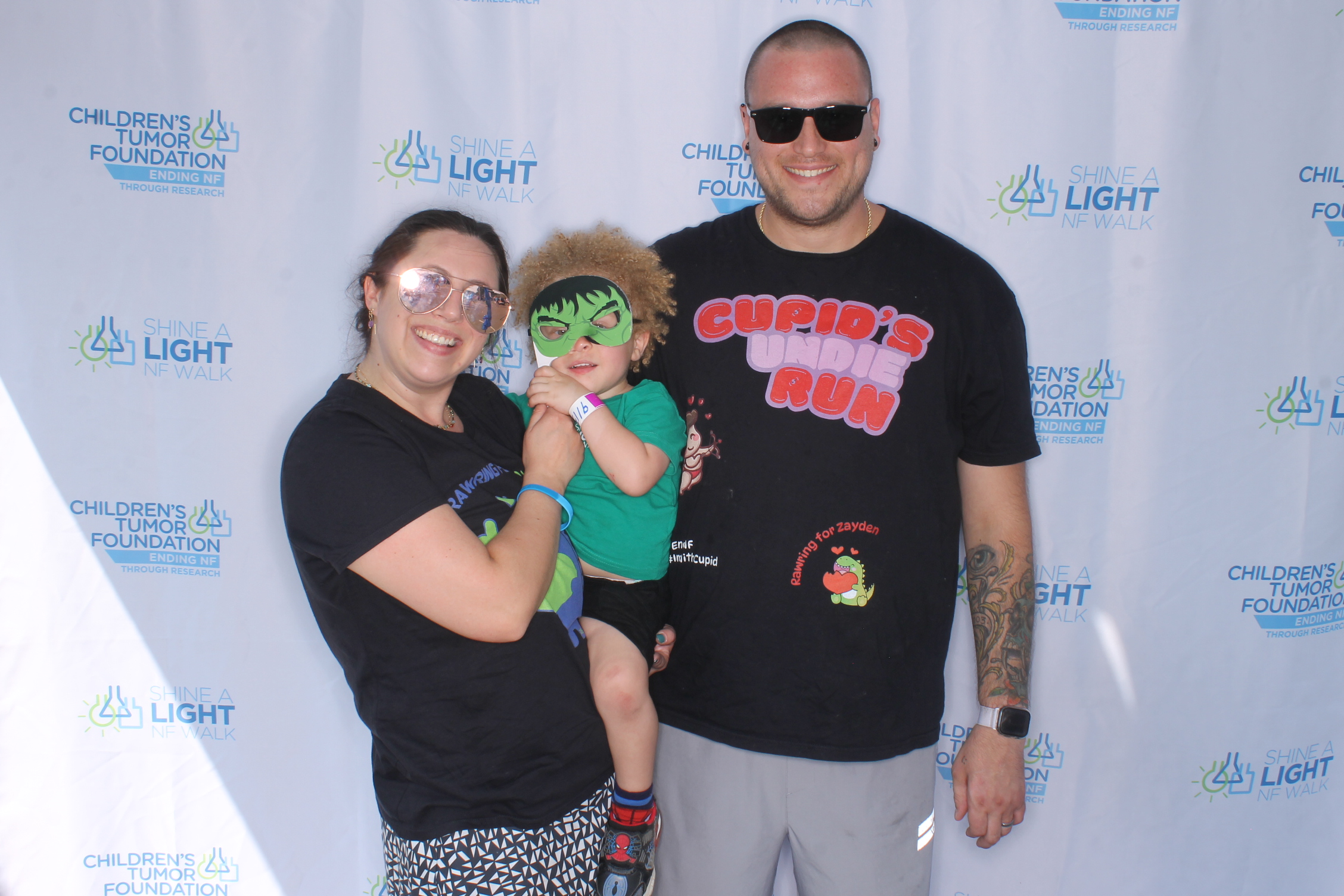 Shine A Light NF Walk 2025 | View more photos from the event at gallery.photoboothcincy.com/u/PhotoBoothCincy/Shine-A-Light-NF-Walk-2025