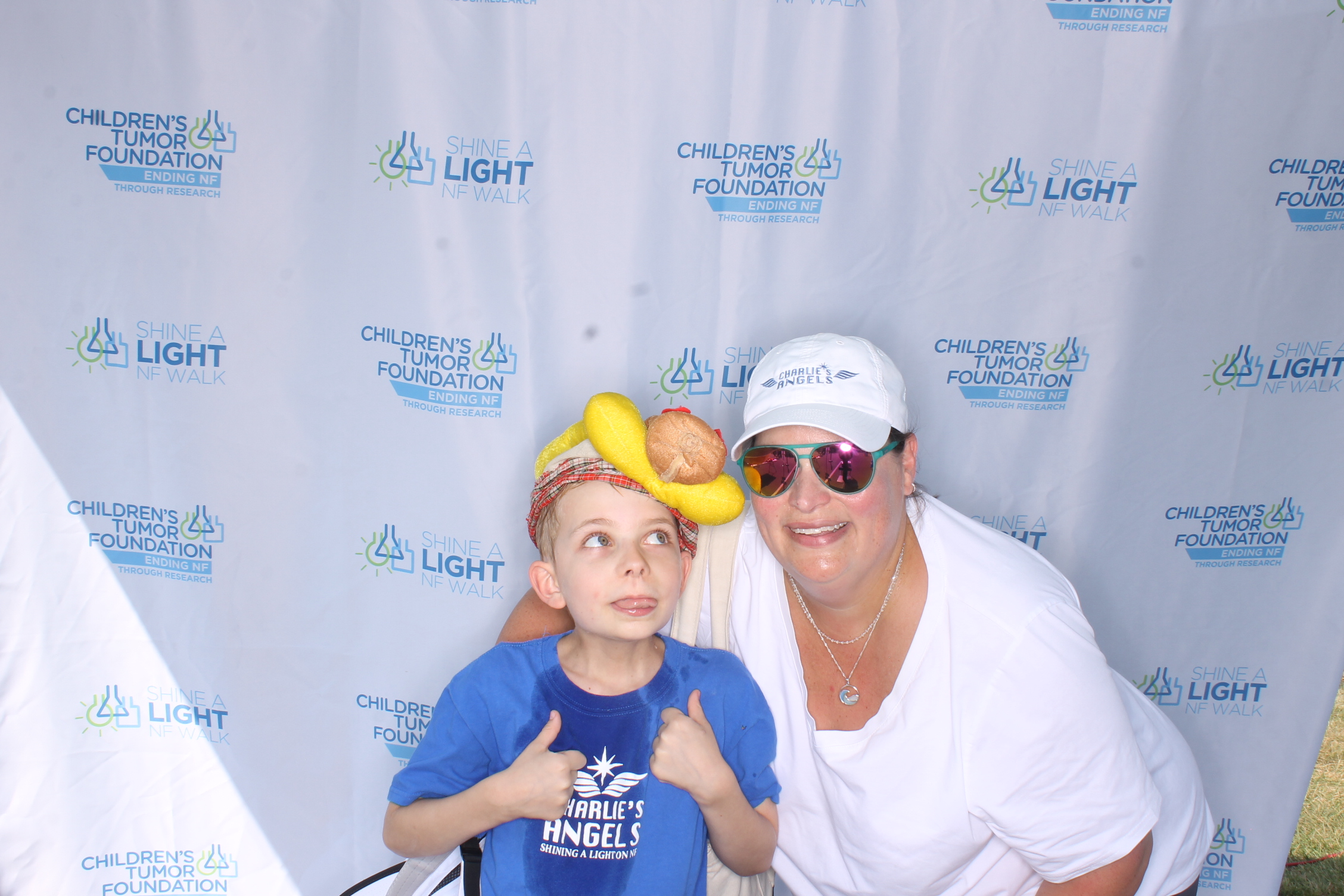 Shine A Light NF Walk 2025 | View more photos from the event at gallery.photoboothcincy.com/u/PhotoBoothCincy/Shine-A-Light-NF-Walk-2025