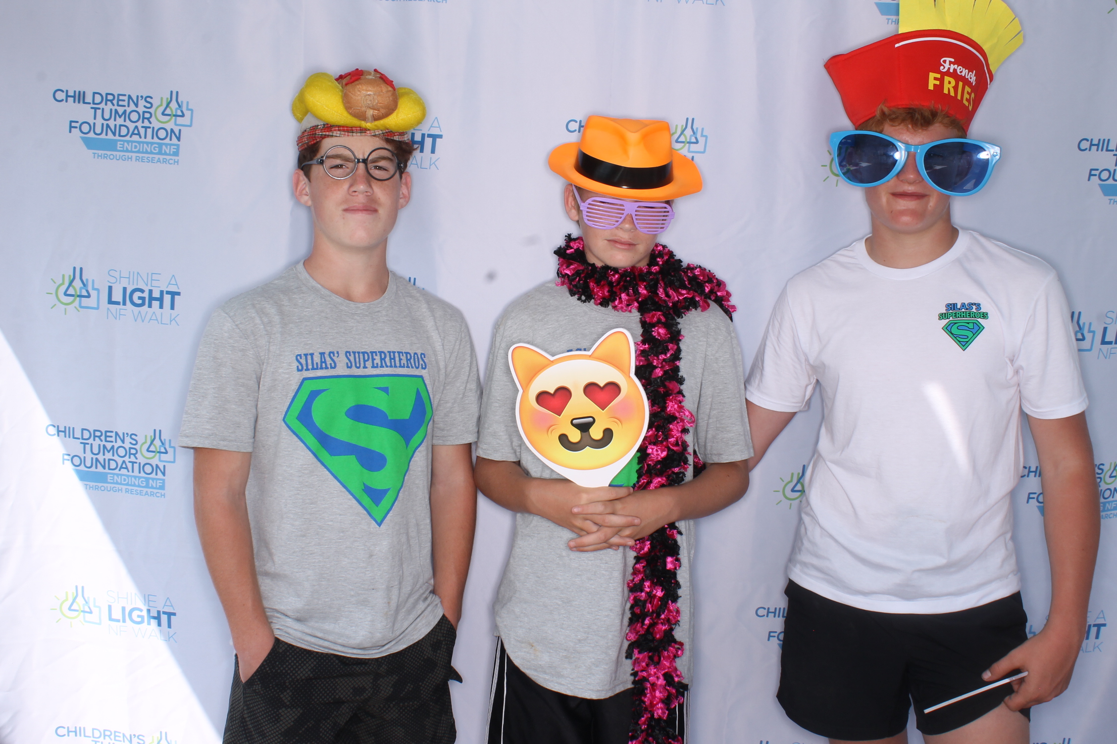 Shine A Light NF Walk 2025 | View more photos from the event at gallery.photoboothcincy.com/u/PhotoBoothCincy/Shine-A-Light-NF-Walk-2025