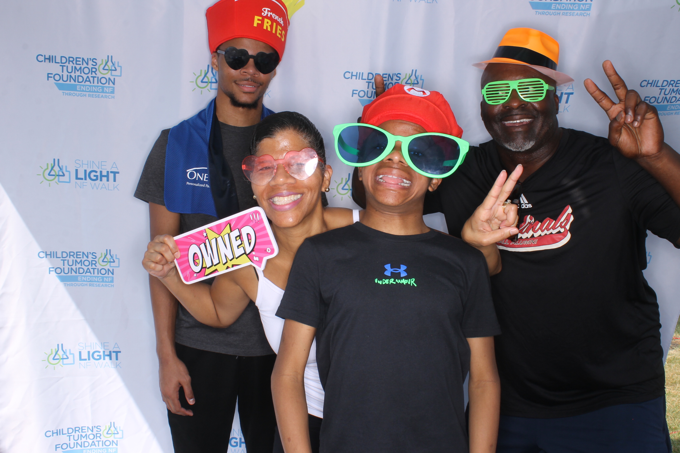 Shine A Light NF Walk 2025 | View more photos from the event at gallery.photoboothcincy.com/u/PhotoBoothCincy/Shine-A-Light-NF-Walk-2025