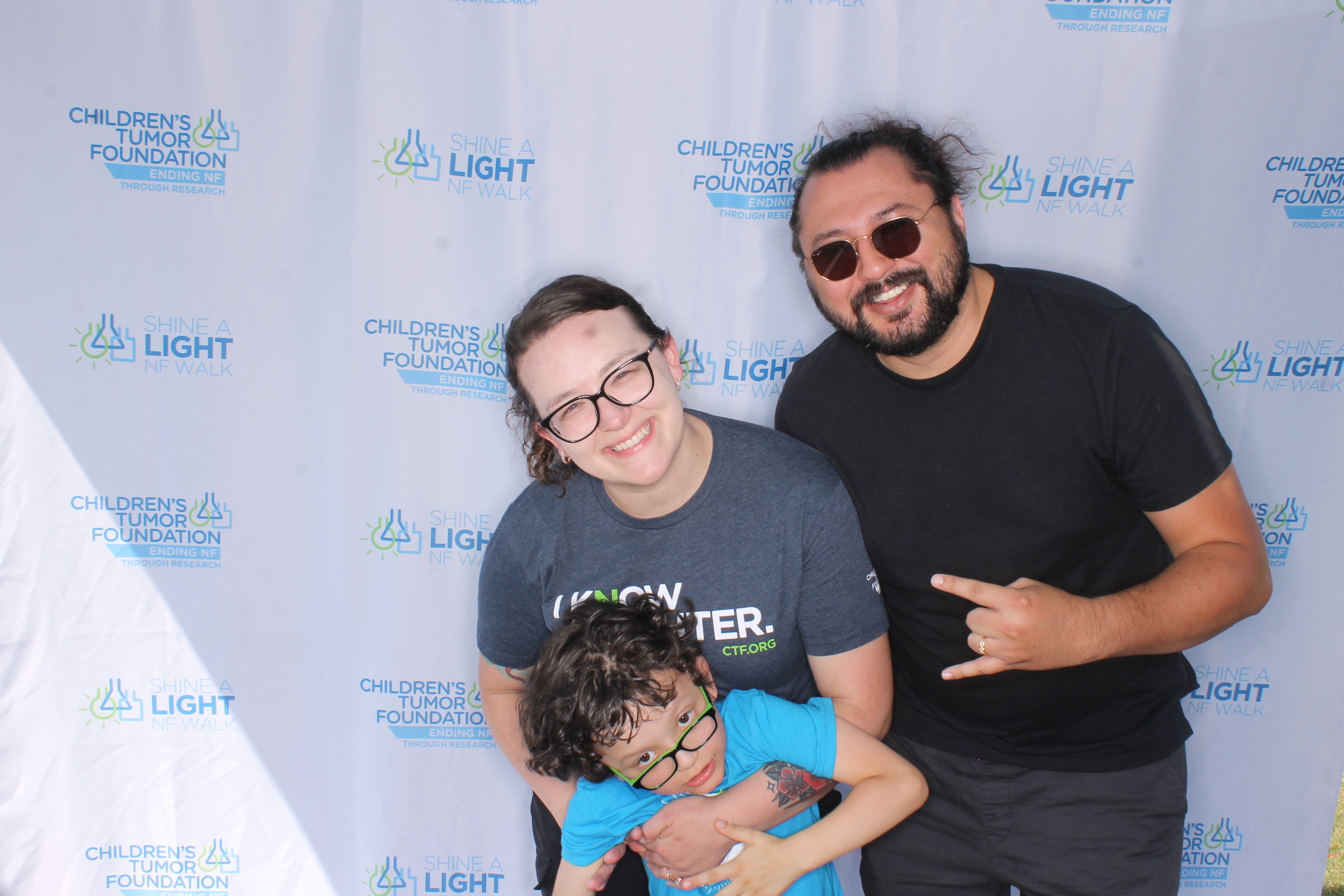 Shine A Light NF Walk 2025 | View more photos from the event at gallery.photoboothcincy.com/u/PhotoBoothCincy/Shine-A-Light-NF-Walk-2025