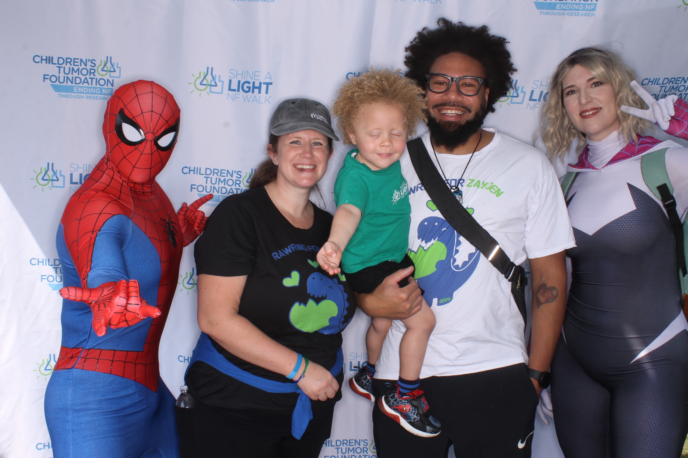 Shine A Light NF Walk 2025 | View more photos from the event at gallery.photoboothcincy.com/u/PhotoBoothCincy/Shine-A-Light-NF-Walk-2025
