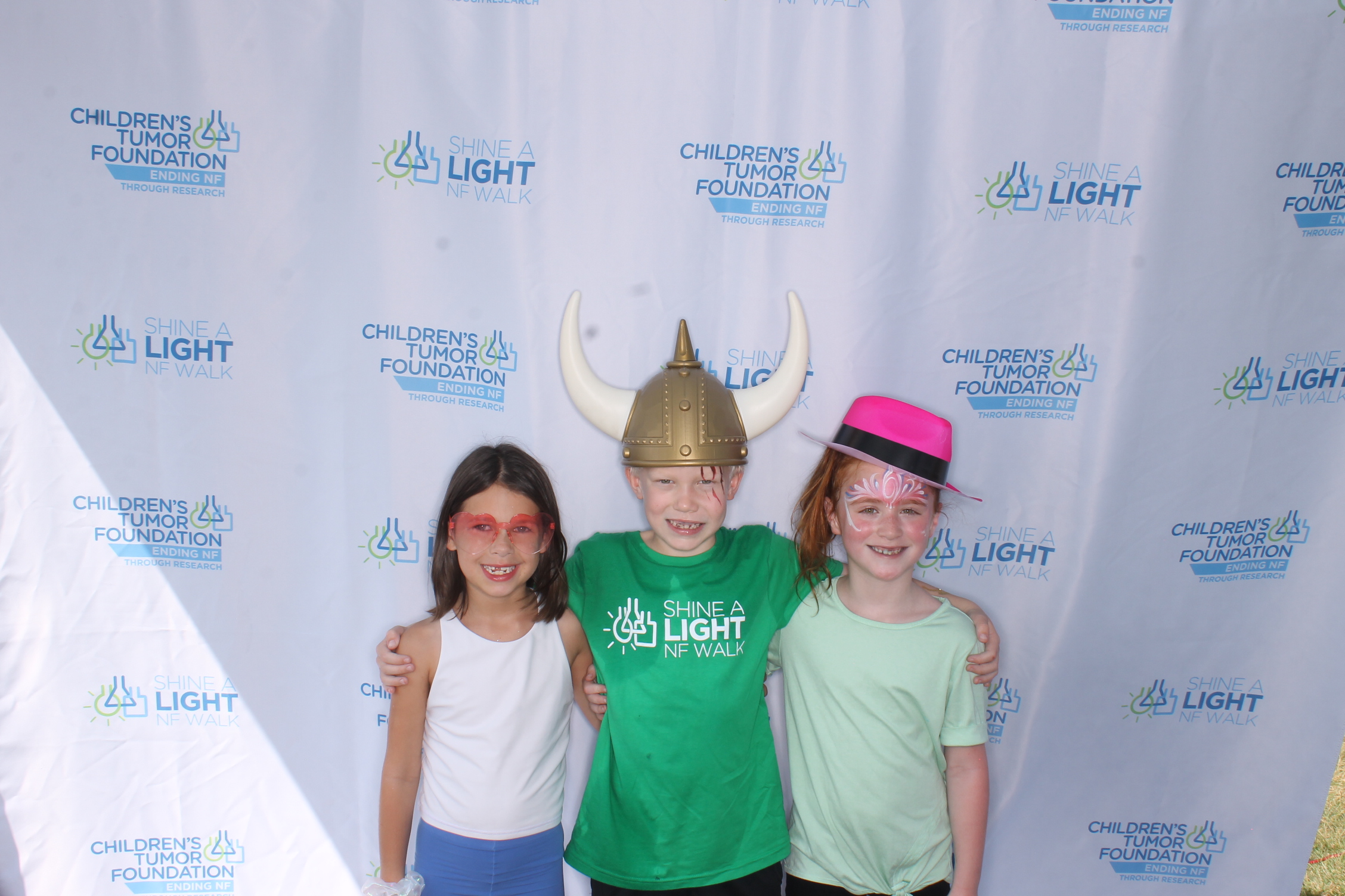 Shine A Light NF Walk 2025 | View more photos from the event at gallery.photoboothcincy.com/u/PhotoBoothCincy/Shine-A-Light-NF-Walk-2025