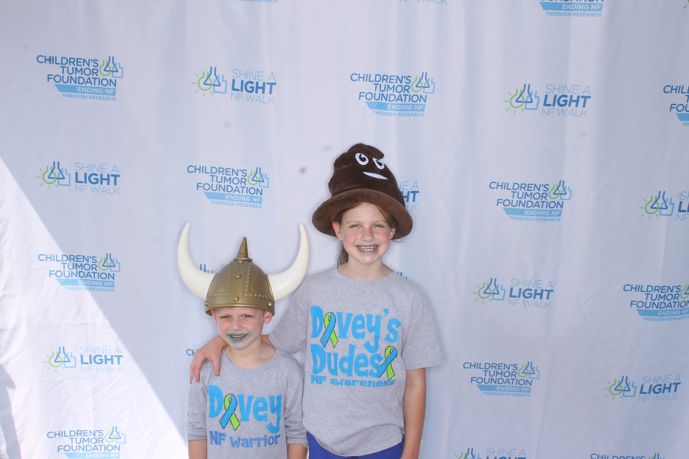 Shine A Light NF Walk 2025 | View more photos from the event at gallery.photoboothcincy.com/u/PhotoBoothCincy/Shine-A-Light-NF-Walk-2025