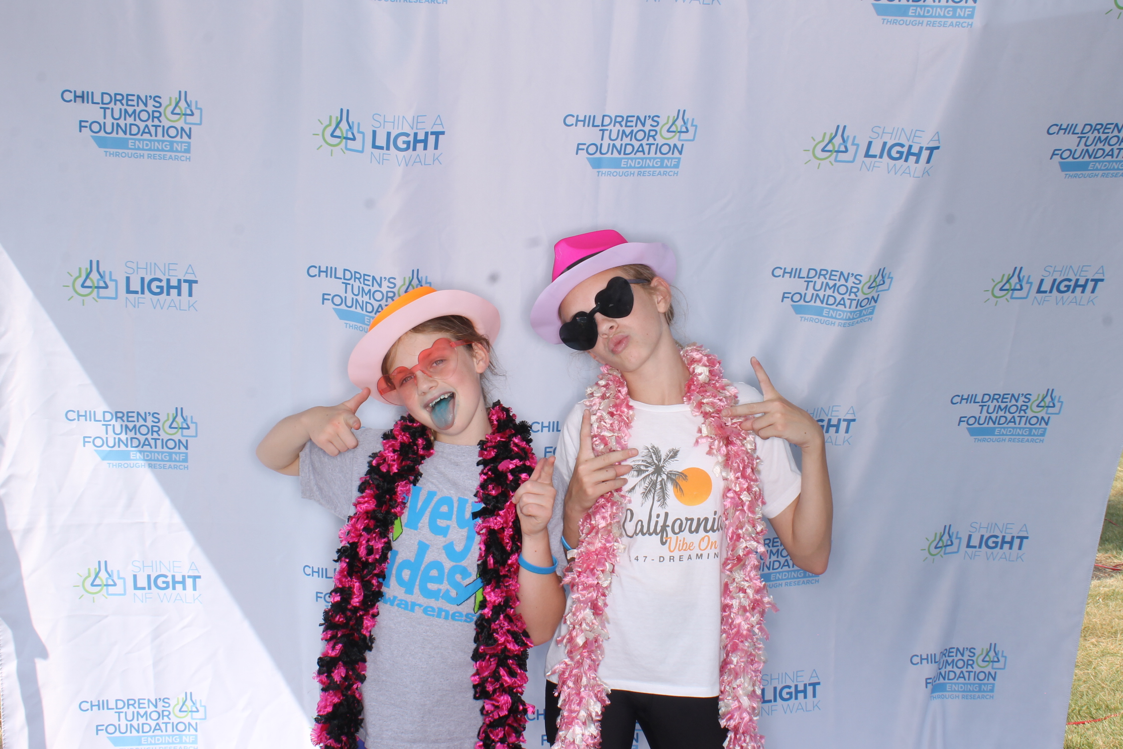 Shine A Light NF Walk 2025 | View more photos from the event at gallery.photoboothcincy.com/u/PhotoBoothCincy/Shine-A-Light-NF-Walk-2025