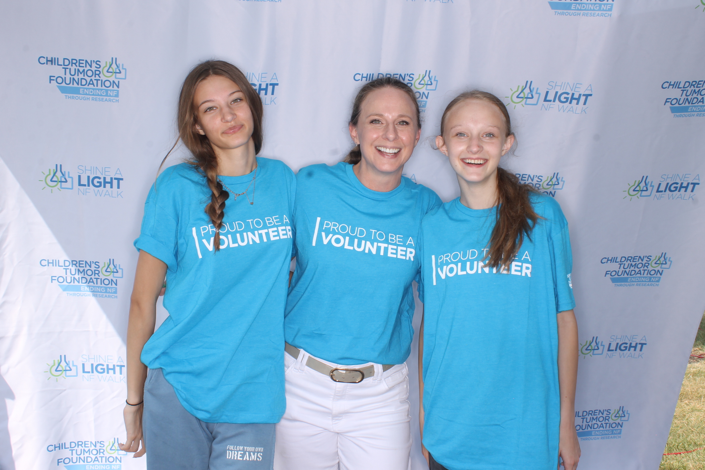 Shine A Light NF Walk 2025 | View more photos from the event at gallery.photoboothcincy.com/u/PhotoBoothCincy/Shine-A-Light-NF-Walk-2025