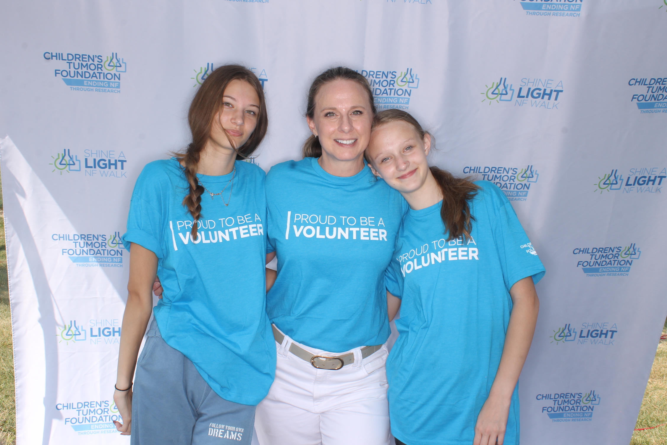 Shine A Light NF Walk 2025 | View more photos from the event at gallery.photoboothcincy.com/u/PhotoBoothCincy/Shine-A-Light-NF-Walk-2025