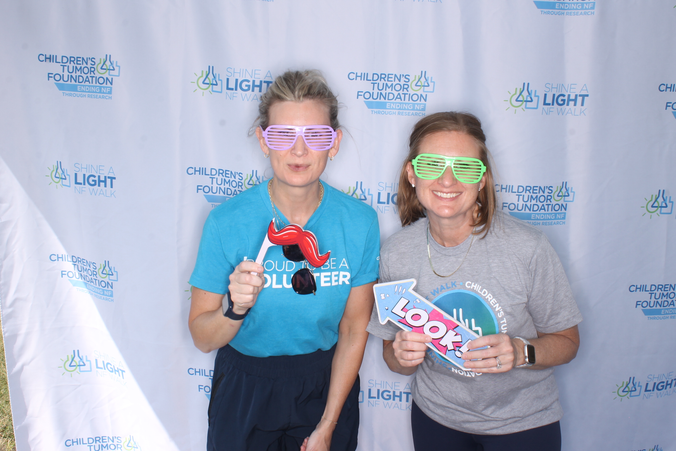 Shine A Light NF Walk 2025 | View more photos from the event at gallery.photoboothcincy.com/u/PhotoBoothCincy/Shine-A-Light-NF-Walk-2025