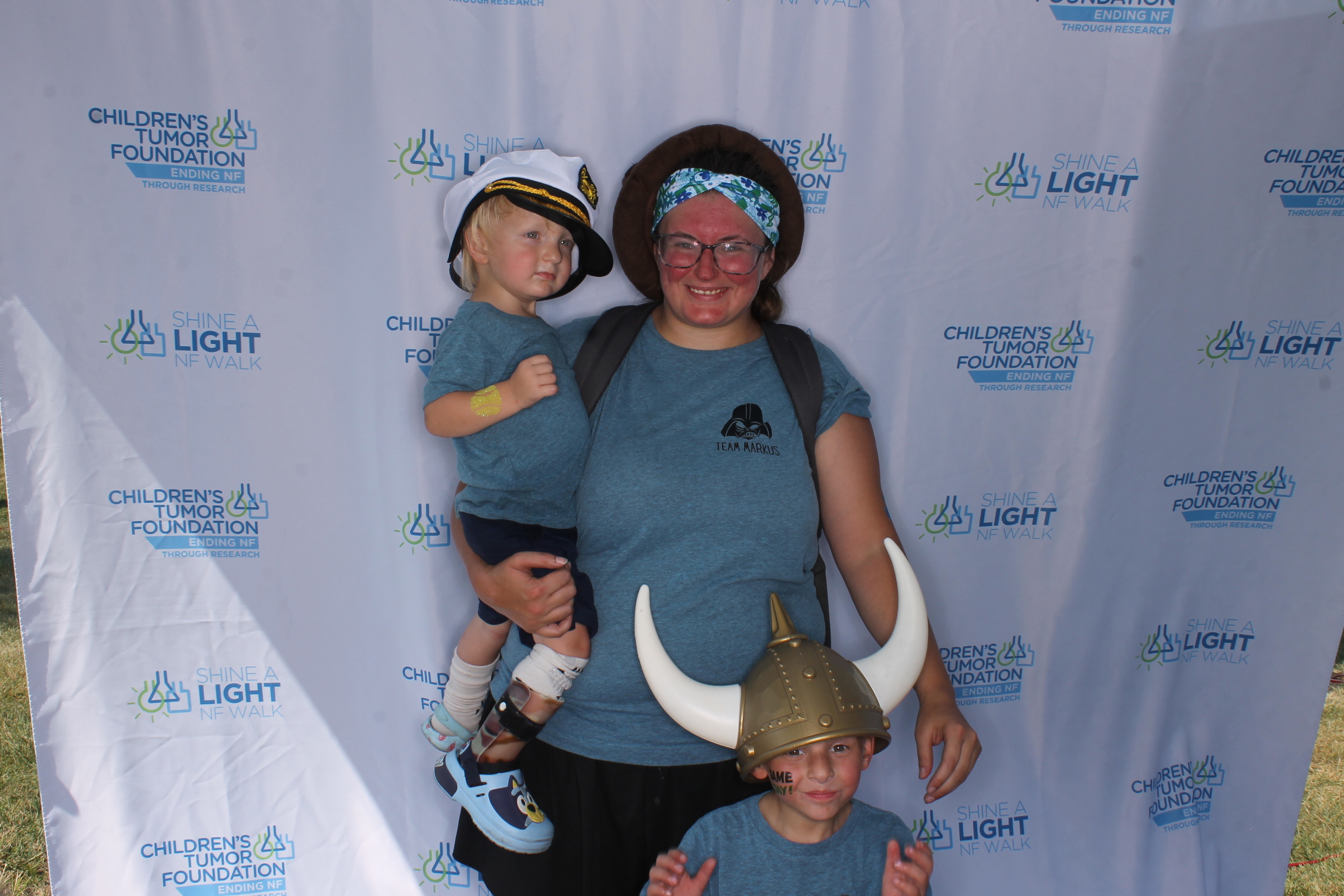 Shine A Light NF Walk 2025 | View more photos from the event at gallery.photoboothcincy.com/u/PhotoBoothCincy/Shine-A-Light-NF-Walk-2025