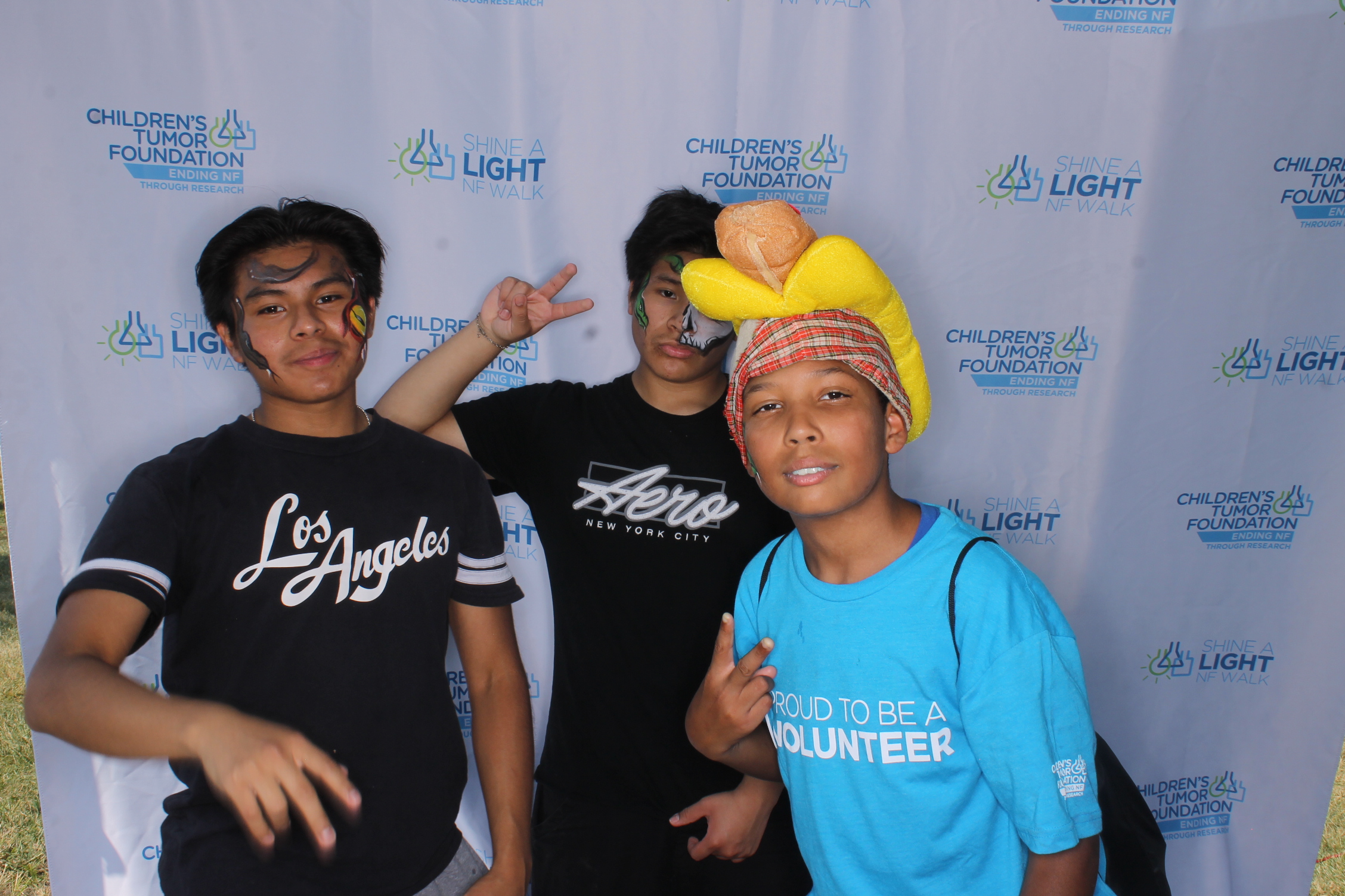 Shine A Light NF Walk 2025 | View more photos from the event at gallery.photoboothcincy.com/u/PhotoBoothCincy/Shine-A-Light-NF-Walk-2025