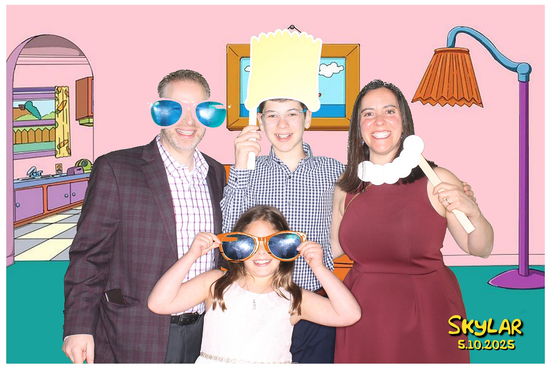 Skylar's Bat Mitzvah  | View more photos from the event at gallery.photoboothcincy.com/u/PhotoBoothCincy/Skylars-Bat-Mitzvah