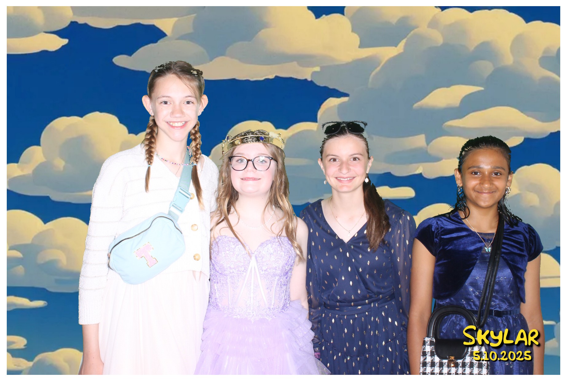 Skylar's Bat Mitzvah  | View more photos from the event at gallery.photoboothcincy.com/u/PhotoBoothCincy/Skylars-Bat-Mitzvah