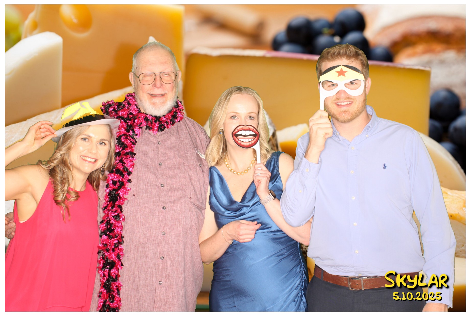 Skylar's Bat Mitzvah  | View more photos from the event at gallery.photoboothcincy.com/u/PhotoBoothCincy/Skylars-Bat-Mitzvah