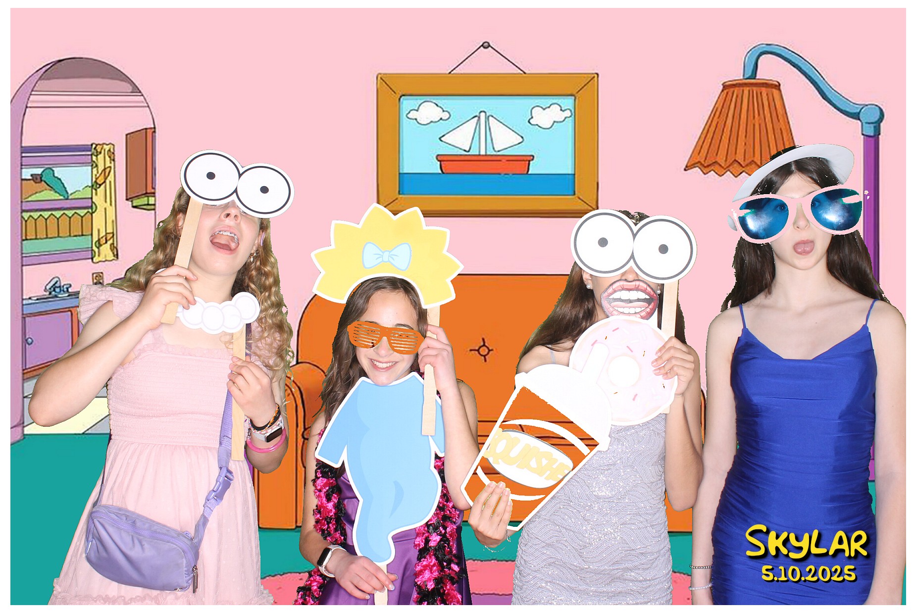 Skylar's Bat Mitzvah  | View more photos from the event at gallery.photoboothcincy.com/u/PhotoBoothCincy/Skylars-Bat-Mitzvah