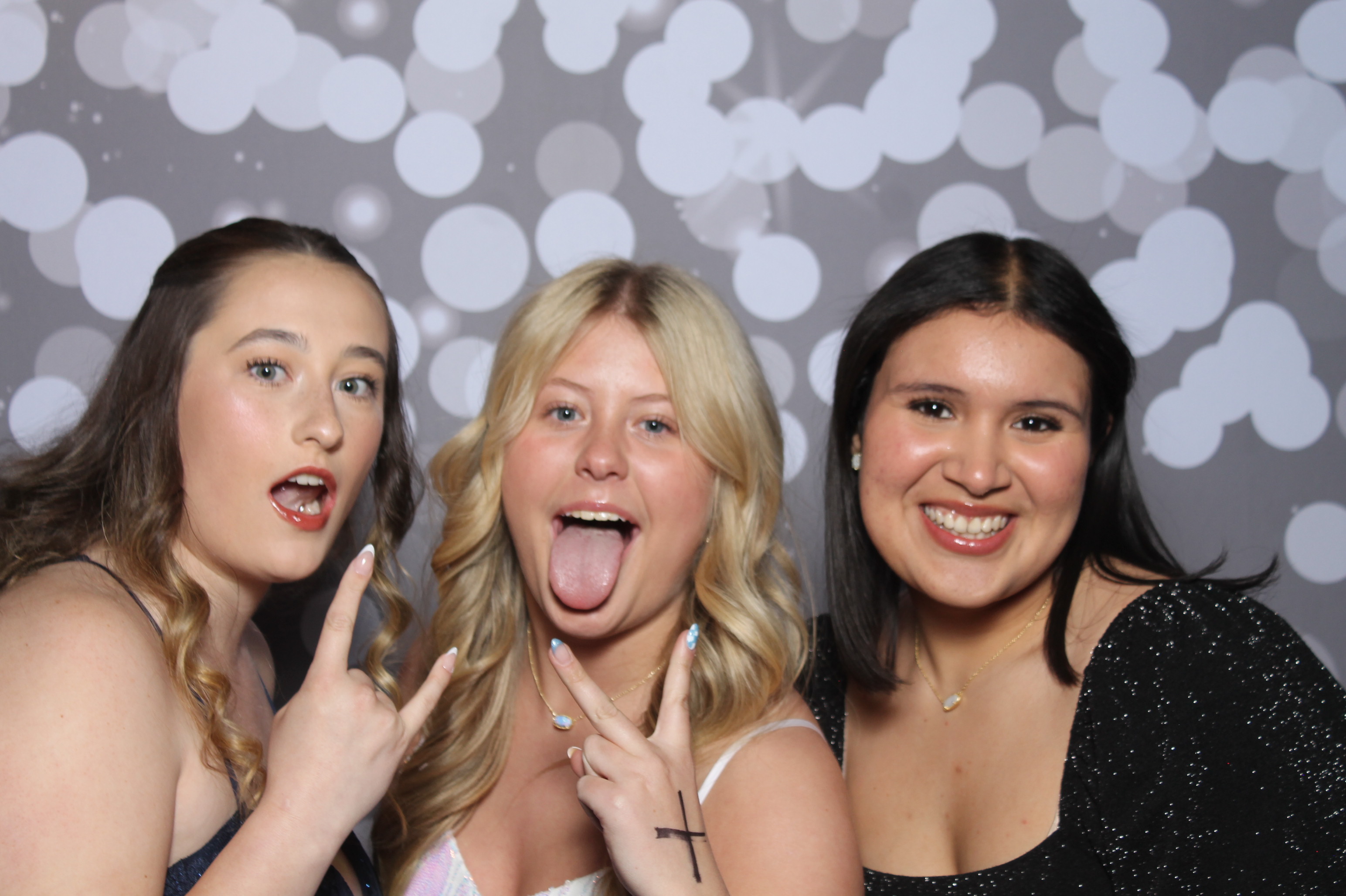 Spring Formal  | View more photos from the event at gallery.photoboothcincy.com/u/PhotoBoothCincy/Spring-Formal-0