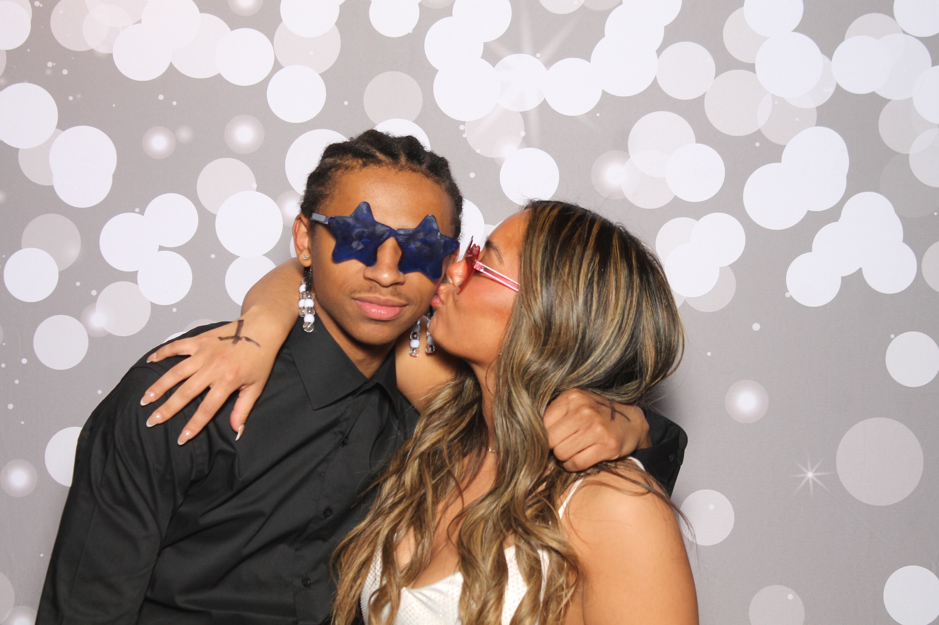 Spring Formal  | View more photos from the event at gallery.photoboothcincy.com/u/PhotoBoothCincy/Spring-Formal-0