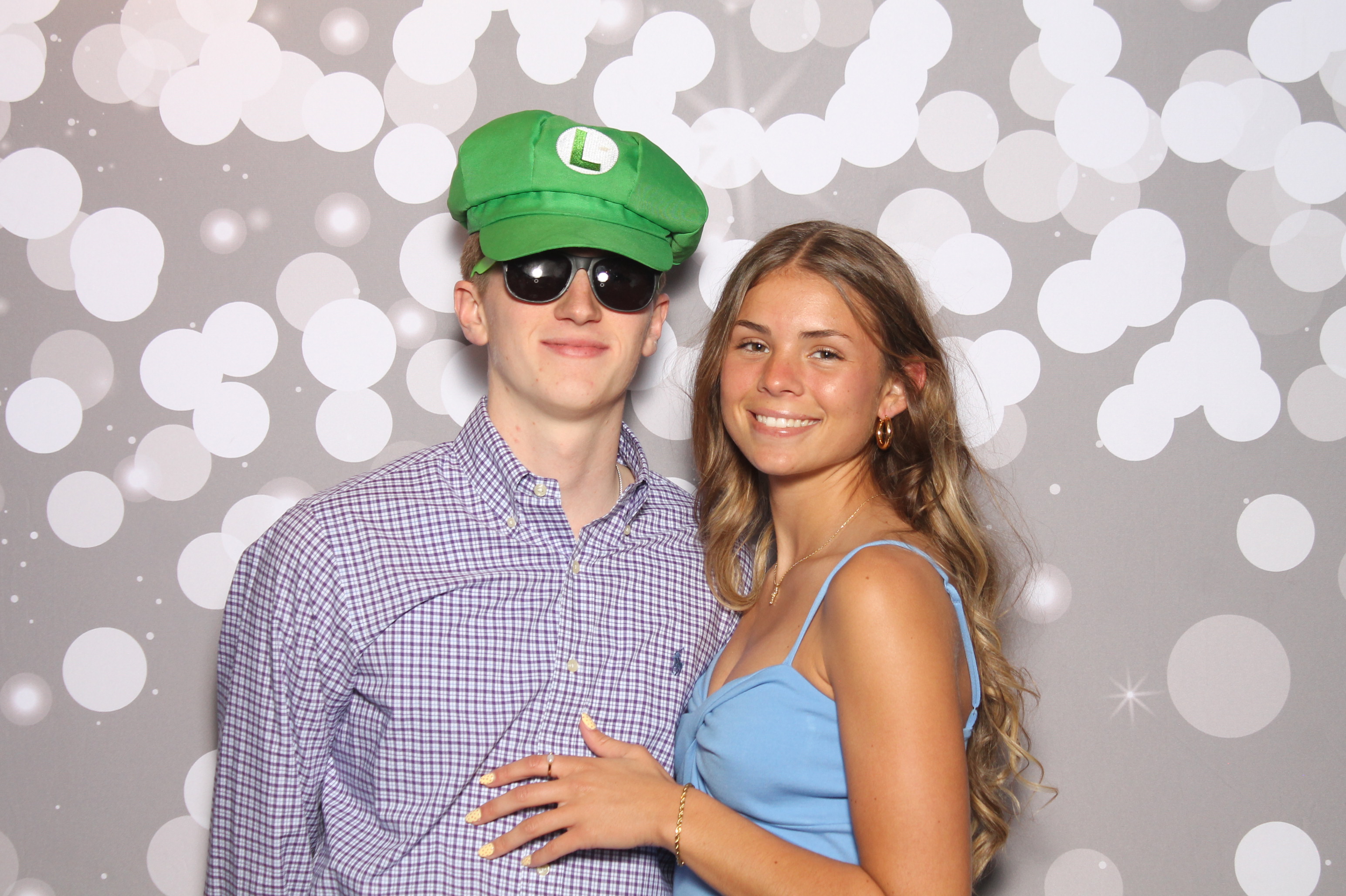 Spring Formal  | View more photos from the event at gallery.photoboothcincy.com/u/PhotoBoothCincy/Spring-Formal-0