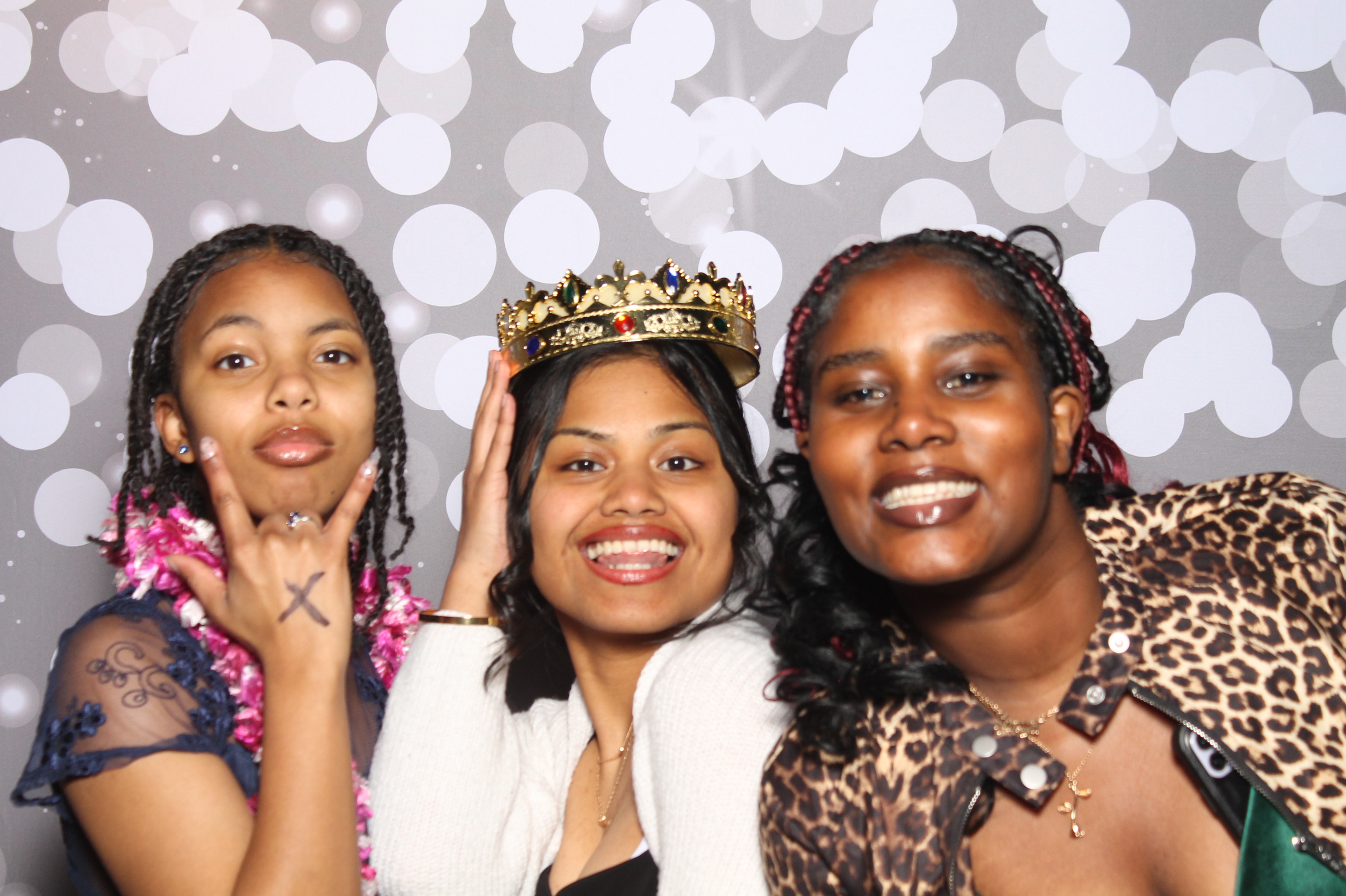 Spring Formal  | View more photos from the event at gallery.photoboothcincy.com/u/PhotoBoothCincy/Spring-Formal-0