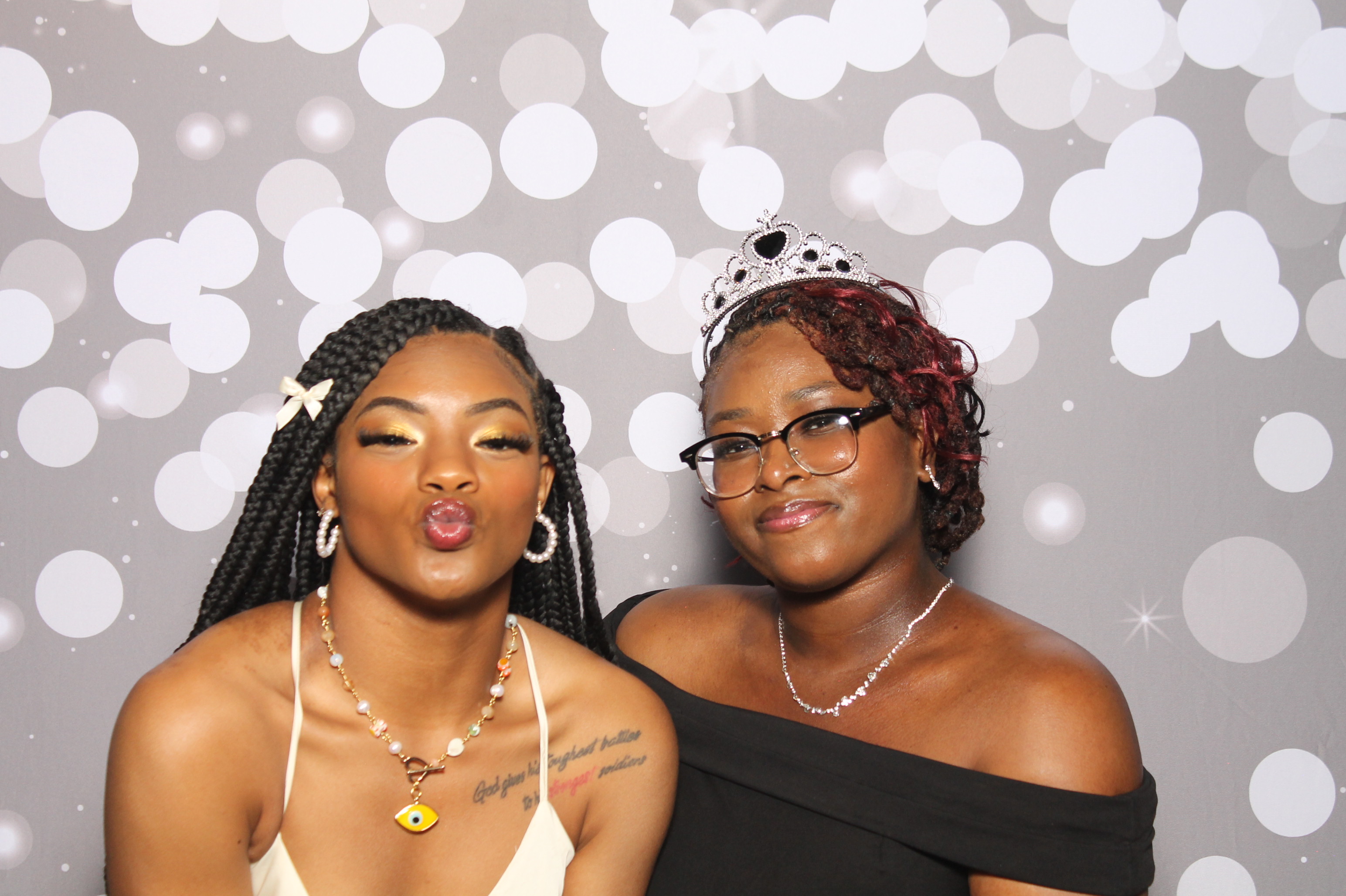 Spring Formal  | View more photos from the event at gallery.photoboothcincy.com/u/PhotoBoothCincy/Spring-Formal-0