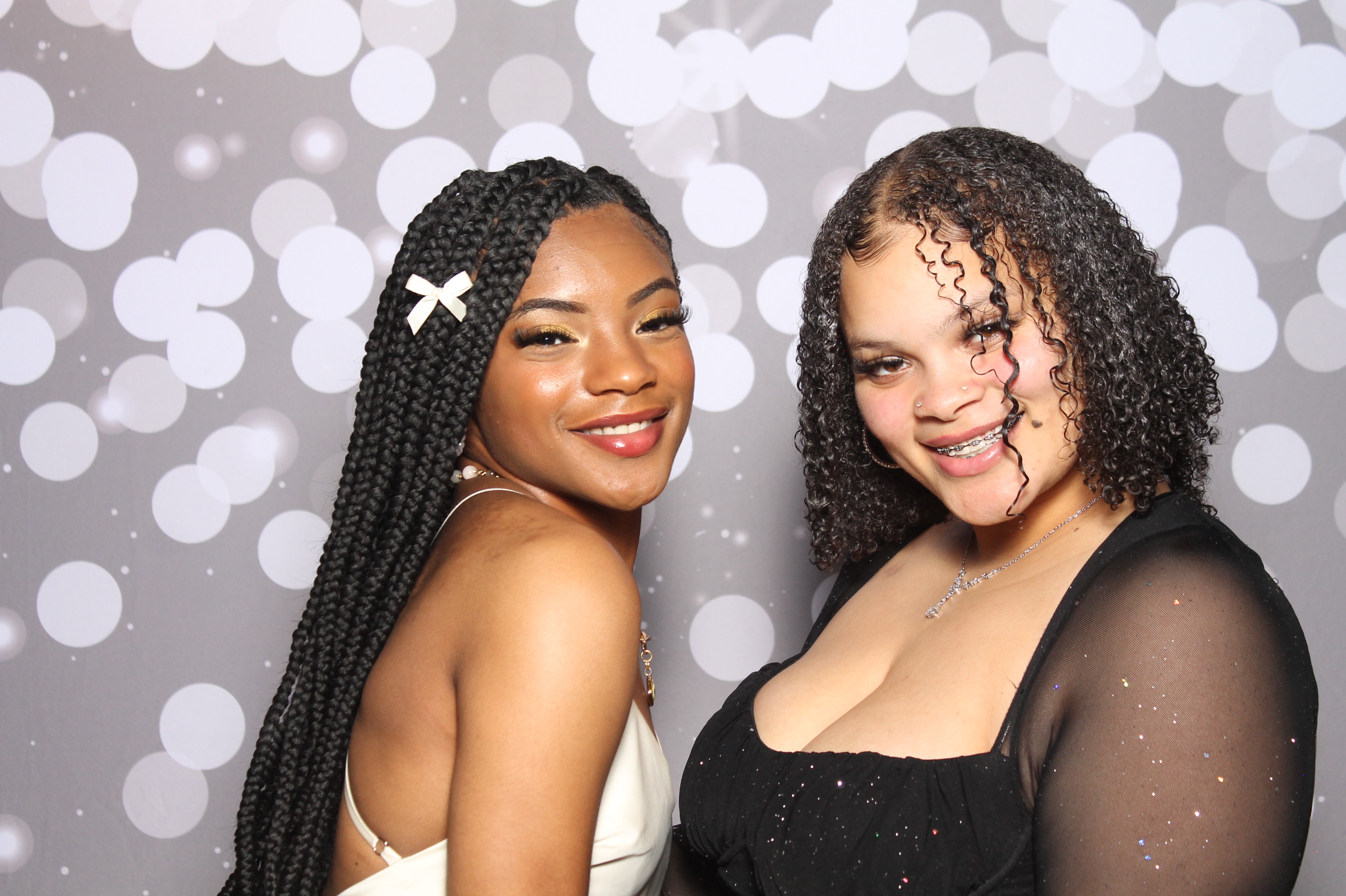 Spring Formal  | View more photos from the event at gallery.photoboothcincy.com/u/PhotoBoothCincy/Spring-Formal-0