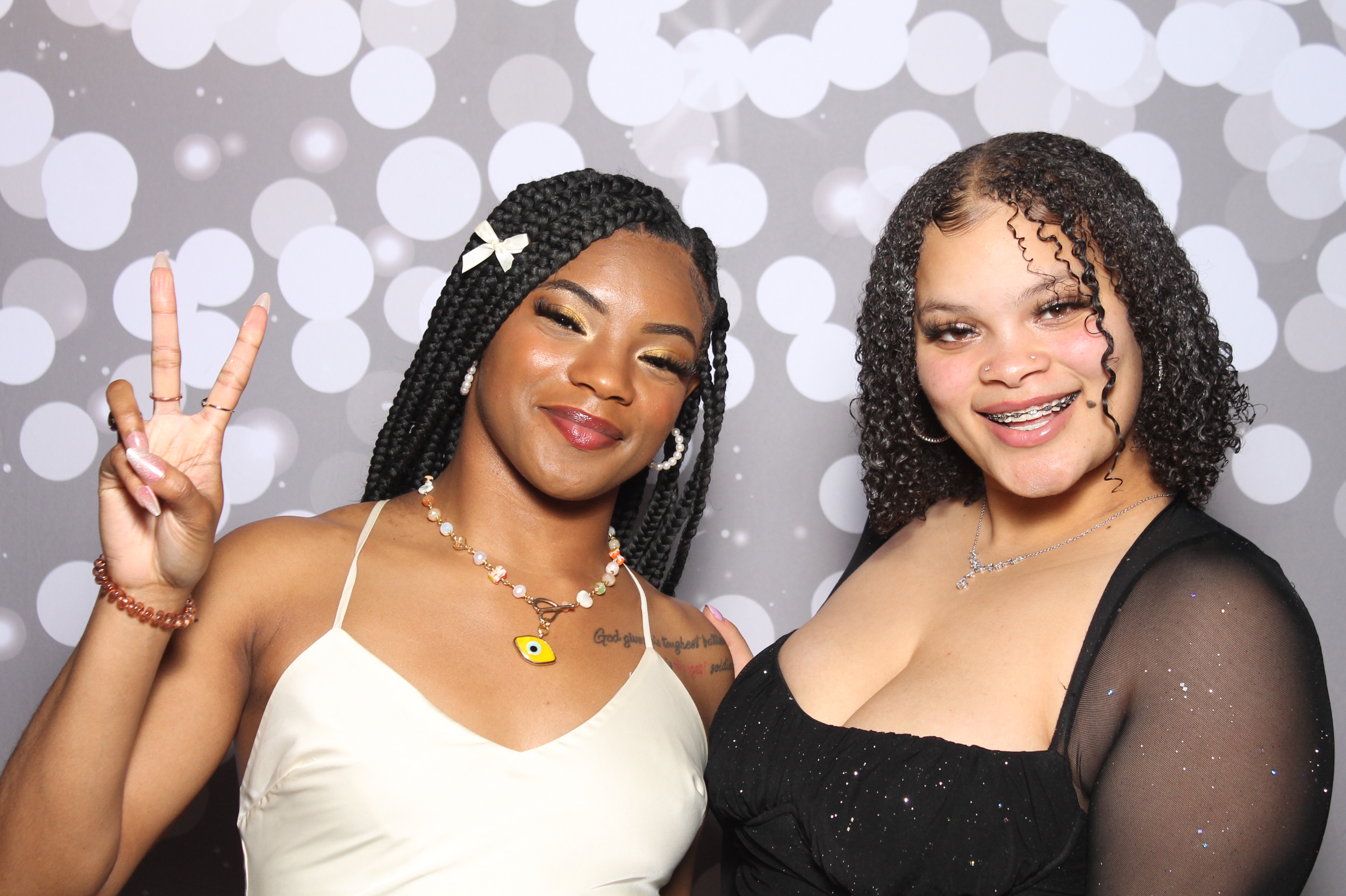 Spring Formal  | View more photos from the event at gallery.photoboothcincy.com/u/PhotoBoothCincy/Spring-Formal-0