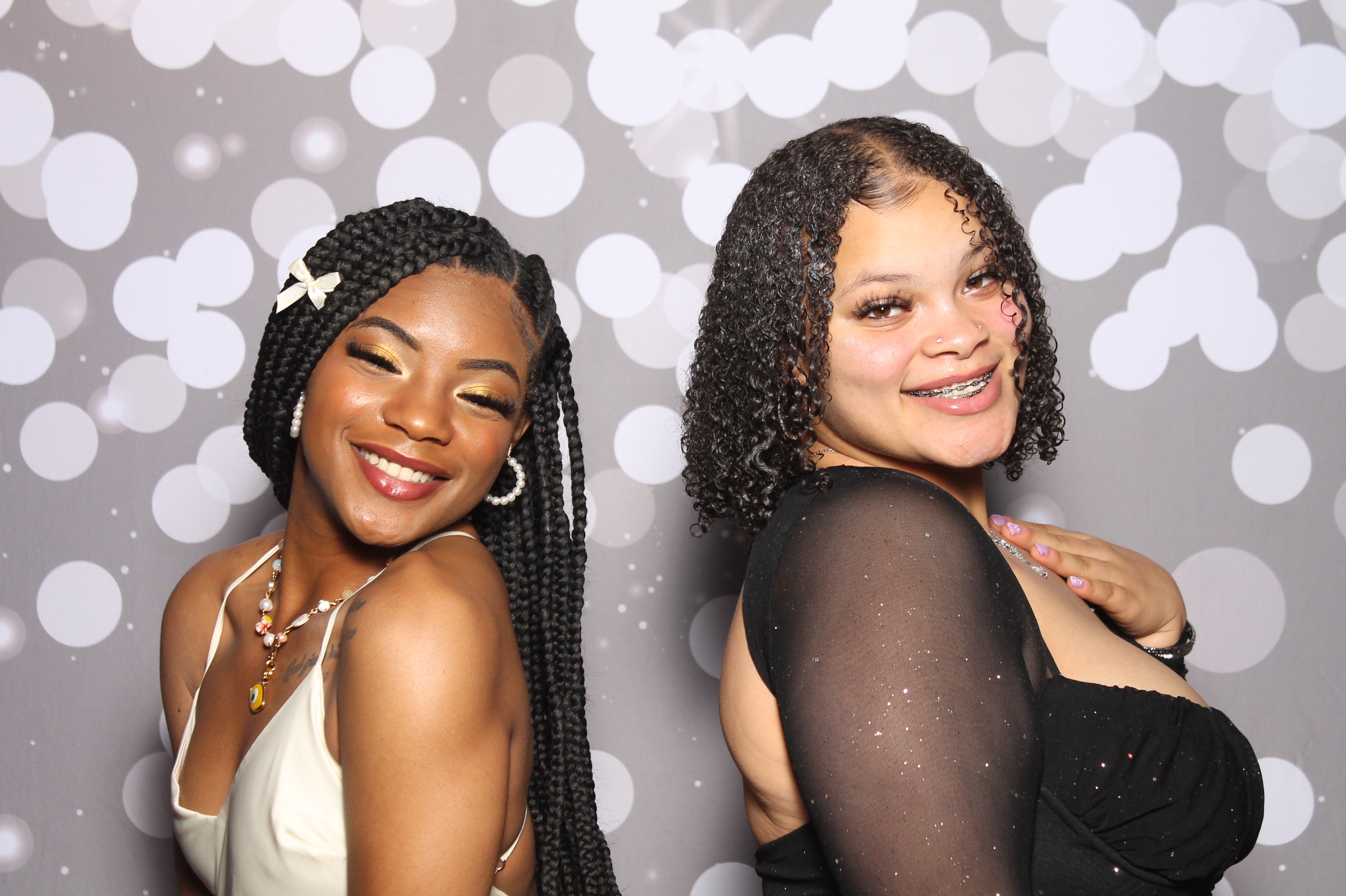Spring Formal  | View more photos from the event at gallery.photoboothcincy.com/u/PhotoBoothCincy/Spring-Formal-0