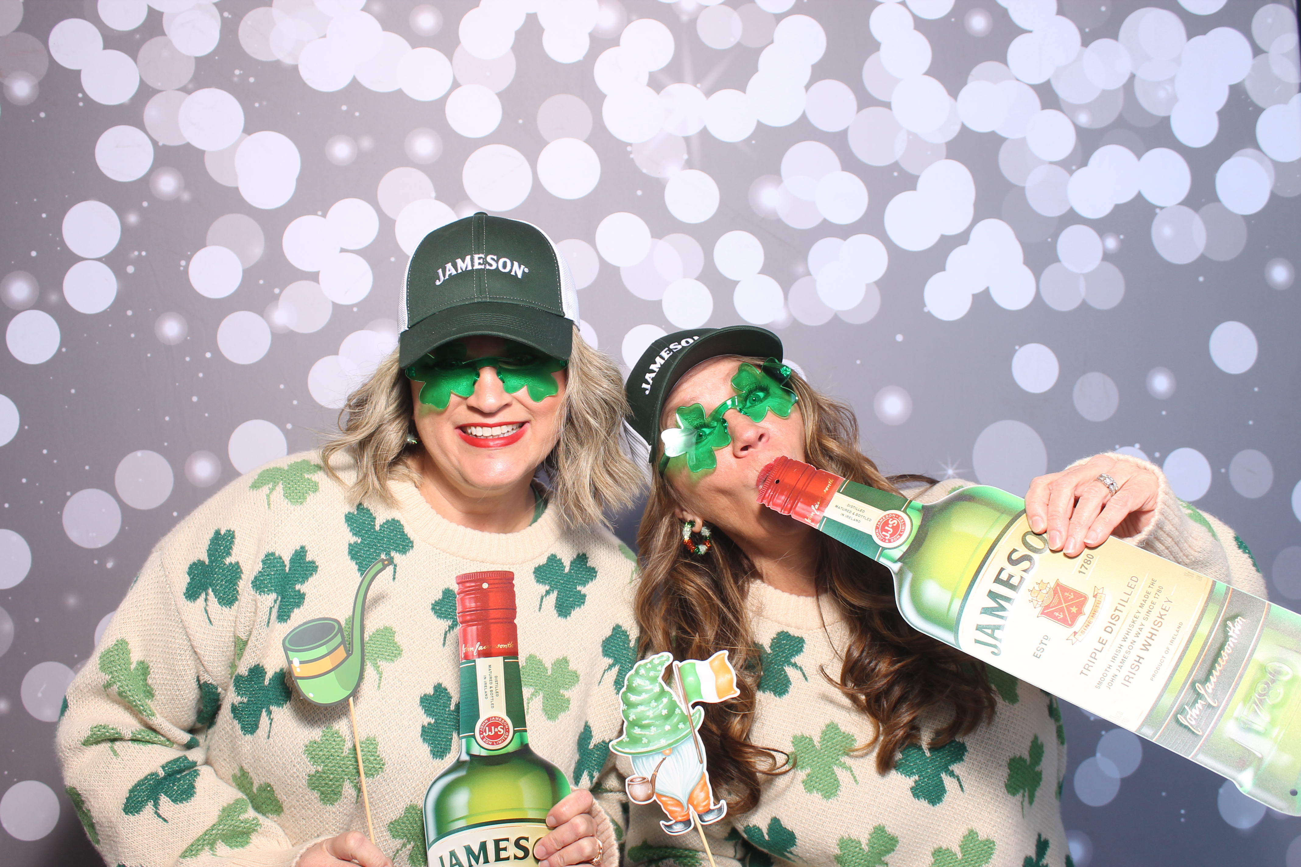 St Pattys Day | View more photos from the event at gallery.photoboothcincy.com/u/PhotoBoothCincy/St-Pattys-Day