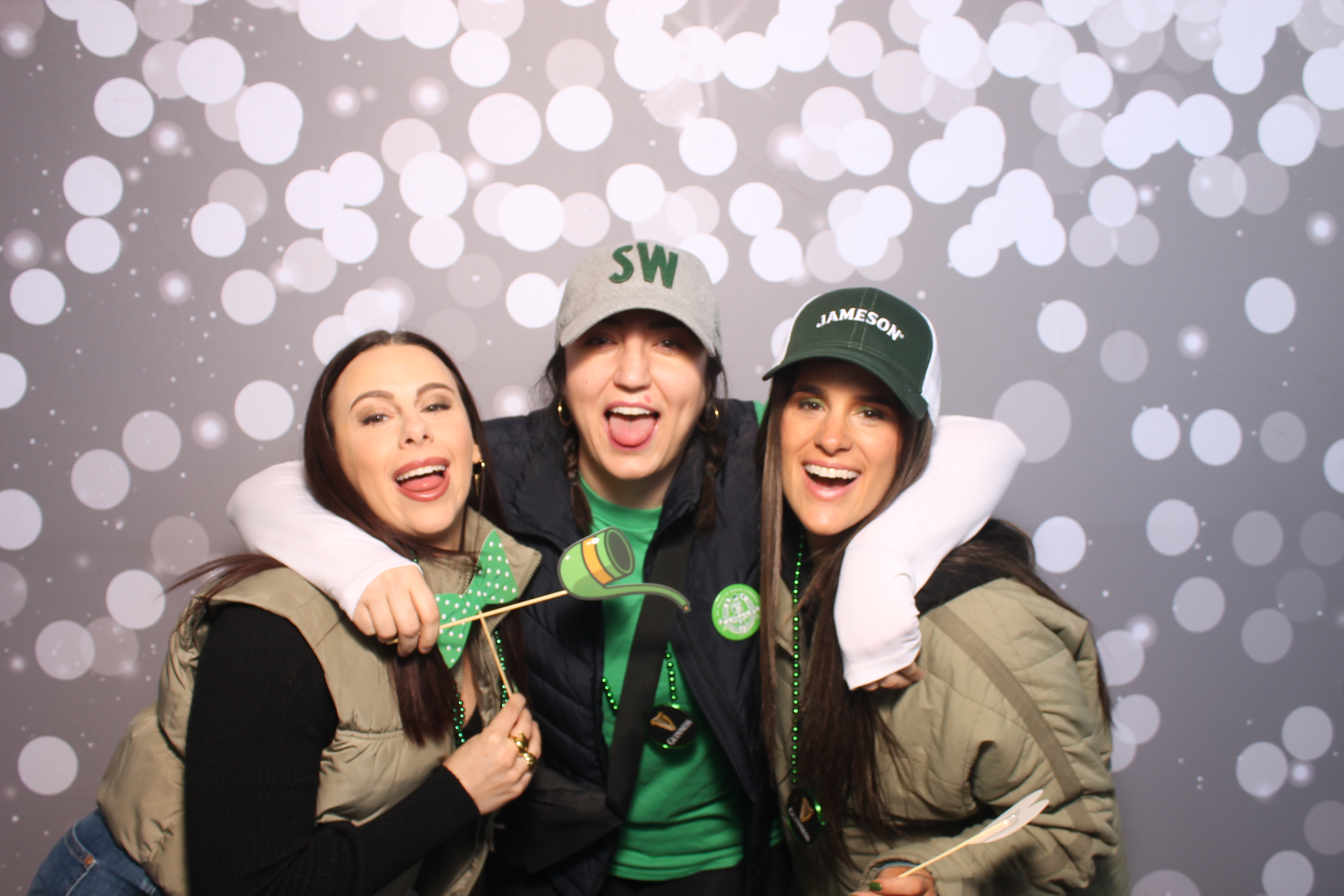 St Pattys Day | View more photos from the event at gallery.photoboothcincy.com/u/PhotoBoothCincy/St-Pattys-Day