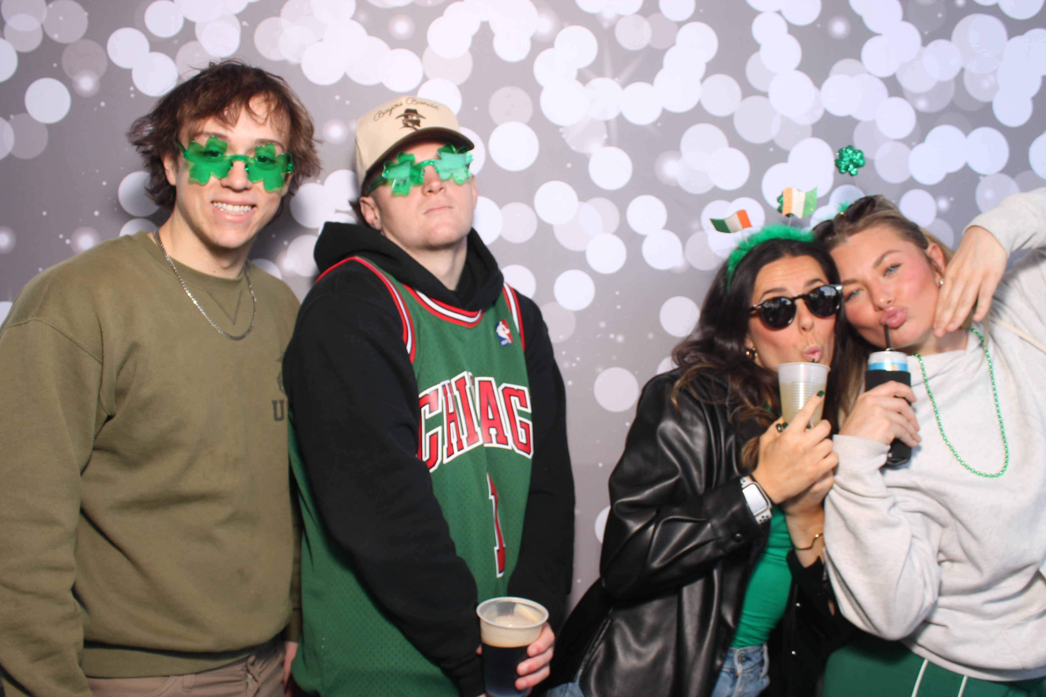 St Pattys Day | View more photos from the event at gallery.photoboothcincy.com/u/PhotoBoothCincy/St-Pattys-Day