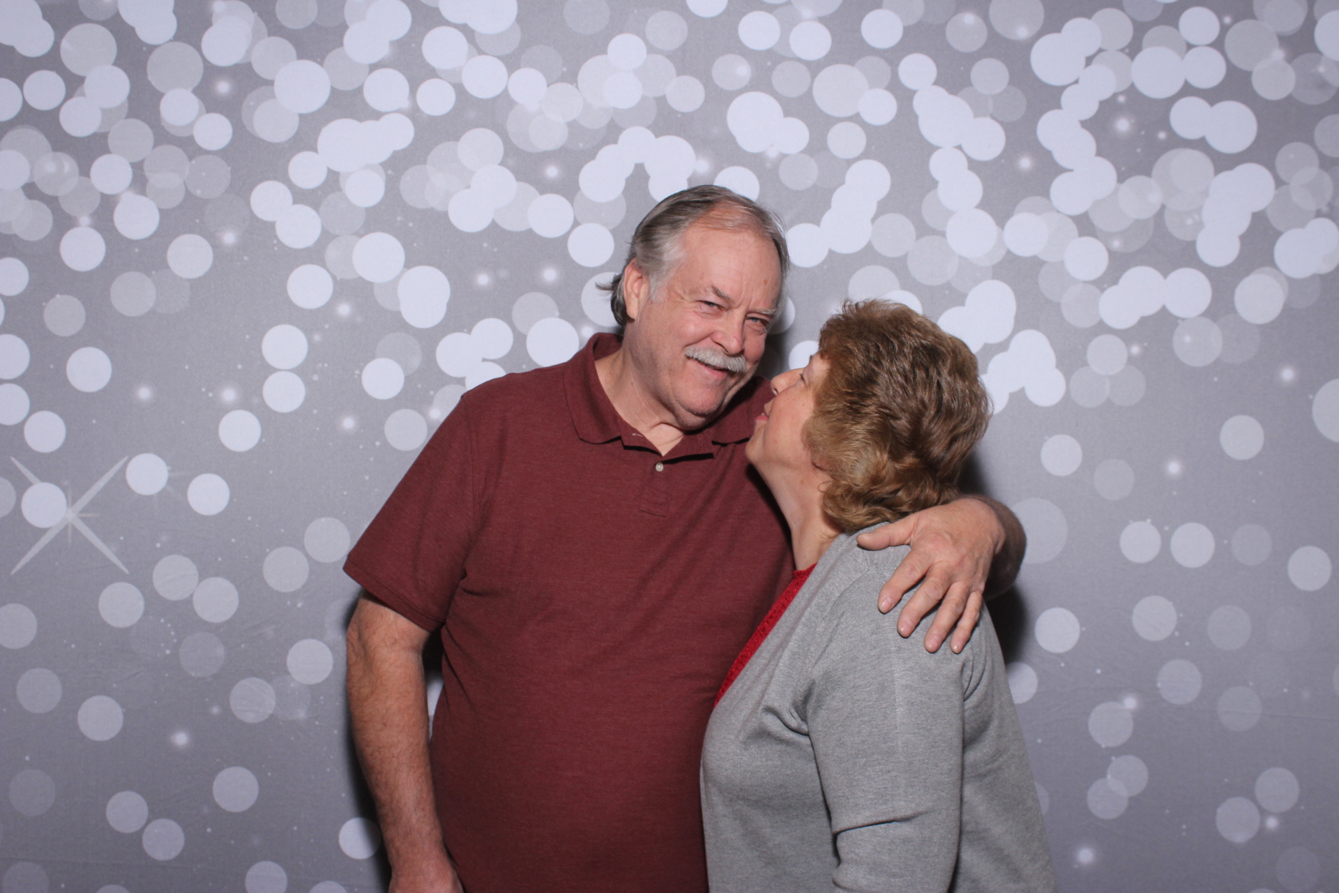 Standard Arrow Holiday Party | View more photos from the event at gallery.photoboothcincy.com/u/PhotoBoothCincy/Standard-Arrow-Holiday-Party