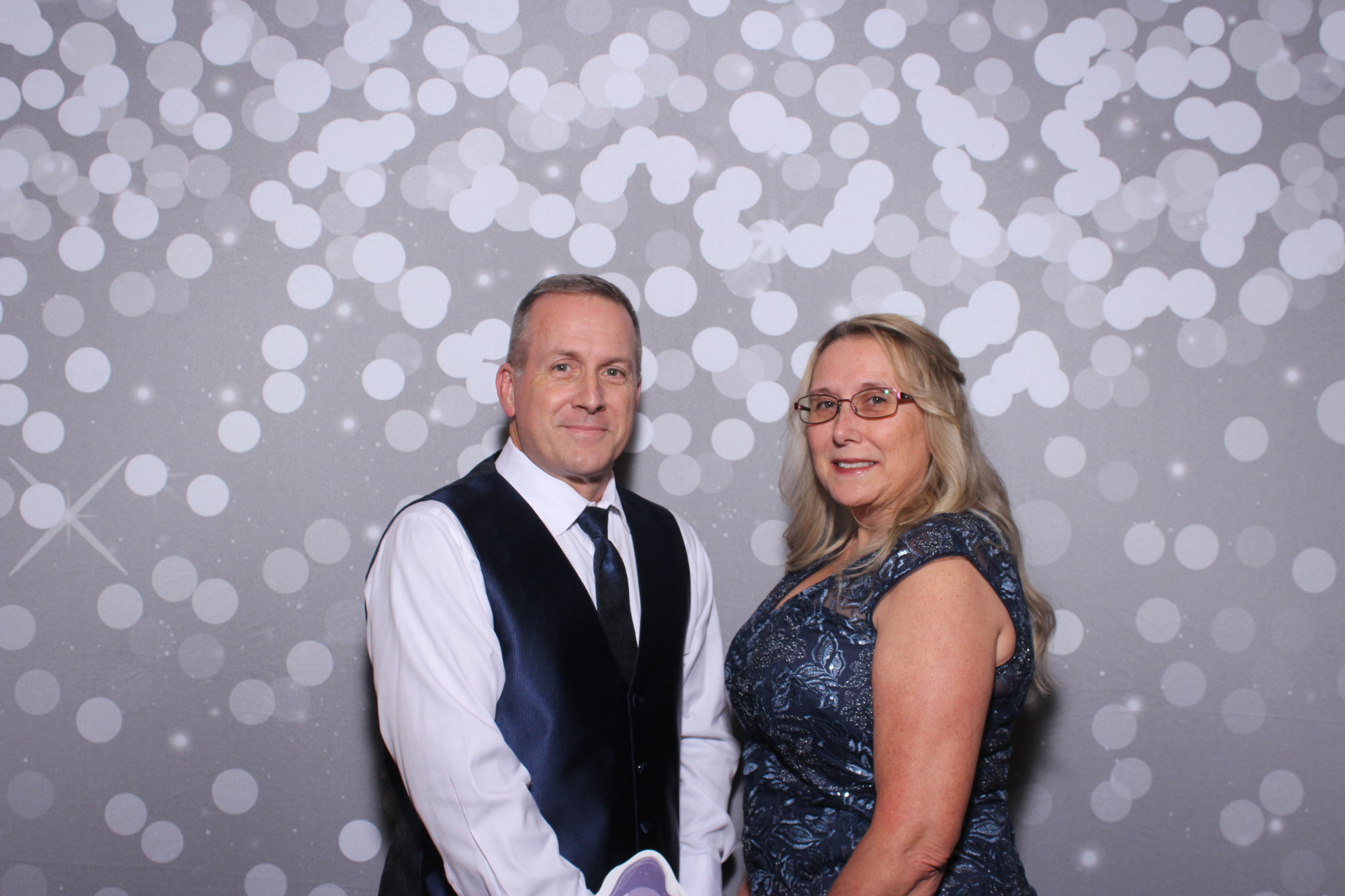 Standard Arrow Holiday Party | View more photos from the event at gallery.photoboothcincy.com/u/PhotoBoothCincy/Standard-Arrow-Holiday-Party
