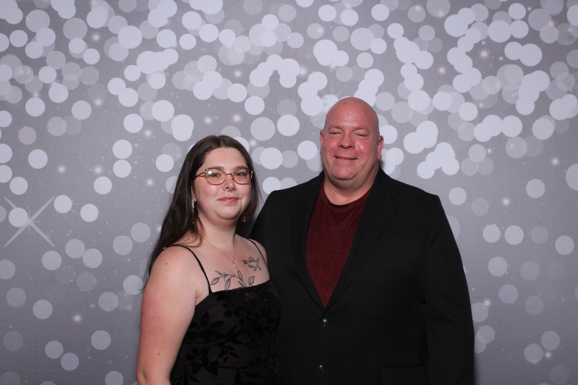 Standard Arrow Holiday Party | View more photos from the event at gallery.photoboothcincy.com/u/PhotoBoothCincy/Standard-Arrow-Holiday-Party