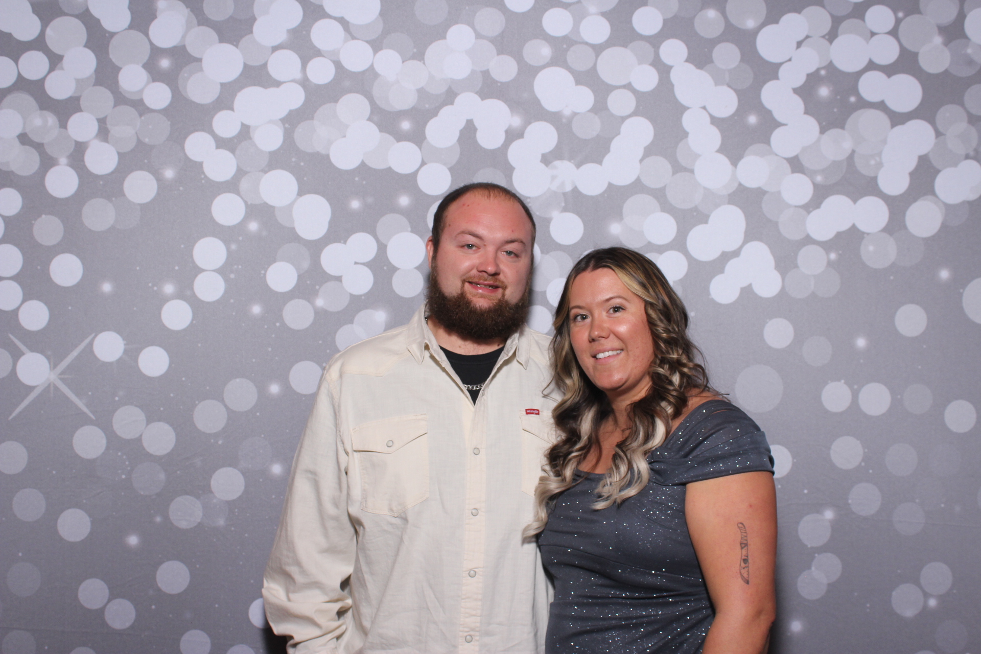 Standard Arrow Holiday Party | View more photos from the event at gallery.photoboothcincy.com/u/PhotoBoothCincy/Standard-Arrow-Holiday-Party