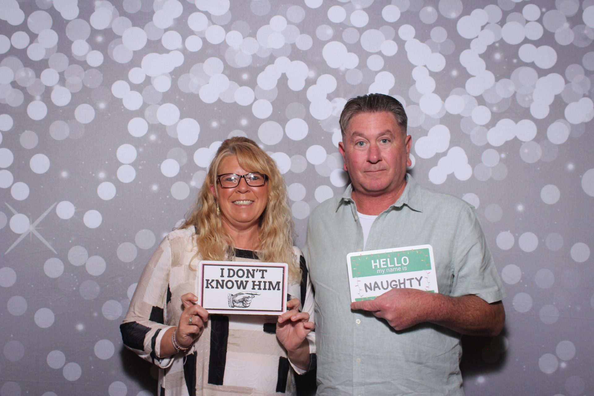 Standard Arrow Holiday Party | View more photos from the event at gallery.photoboothcincy.com/u/PhotoBoothCincy/Standard-Arrow-Holiday-Party