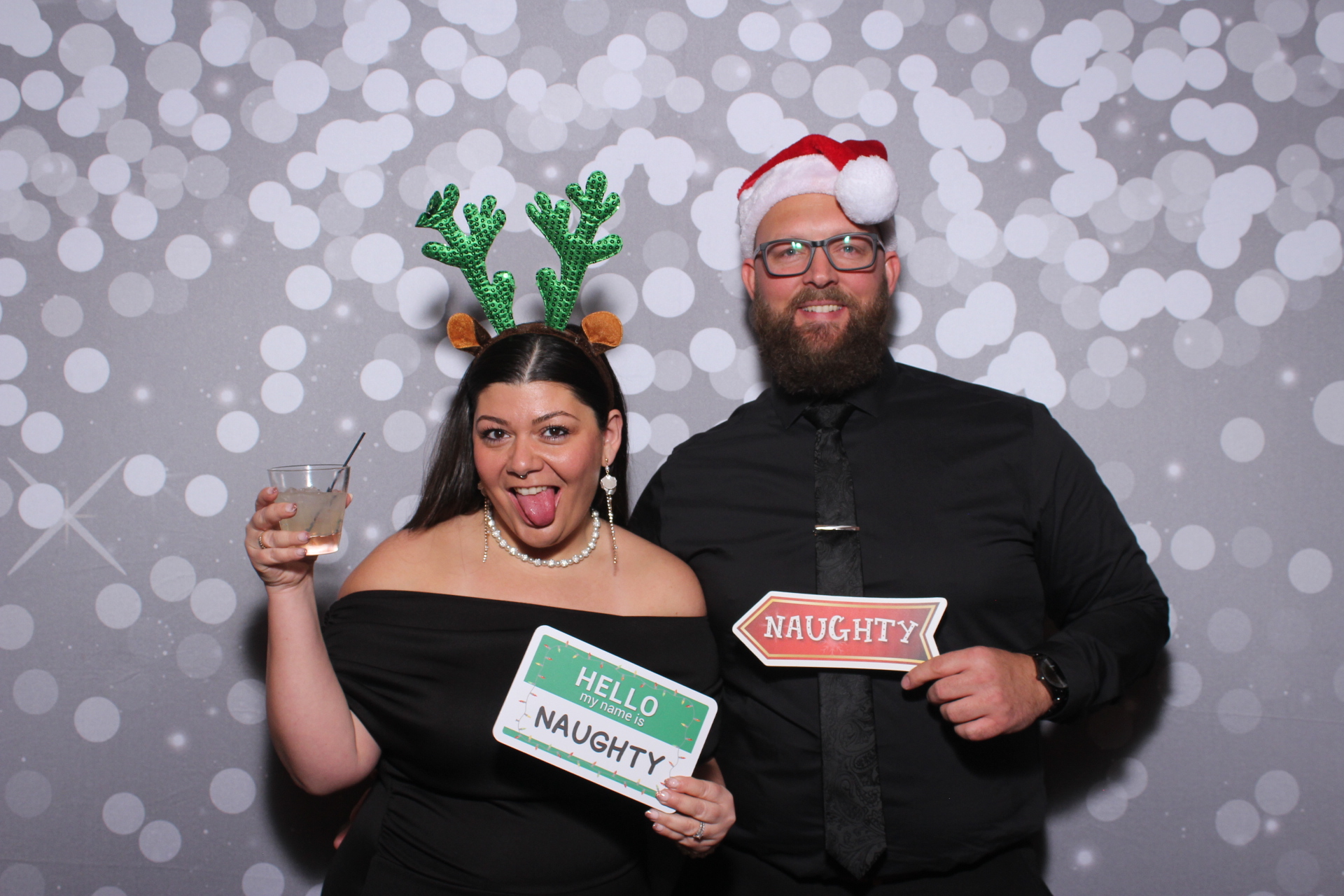 Standard Arrow Holiday Party | View more photos from the event at gallery.photoboothcincy.com/u/PhotoBoothCincy/Standard-Arrow-Holiday-Party
