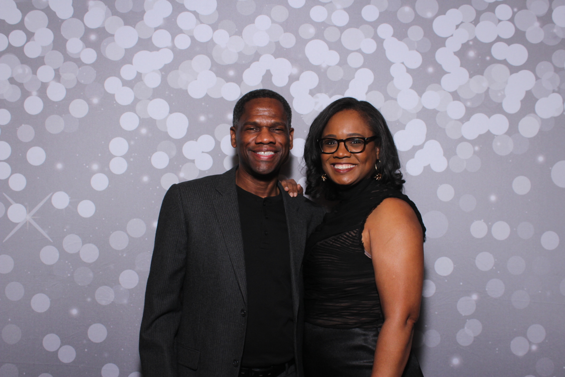 Standard Arrow Holiday Party | View more photos from the event at gallery.photoboothcincy.com/u/PhotoBoothCincy/Standard-Arrow-Holiday-Party
