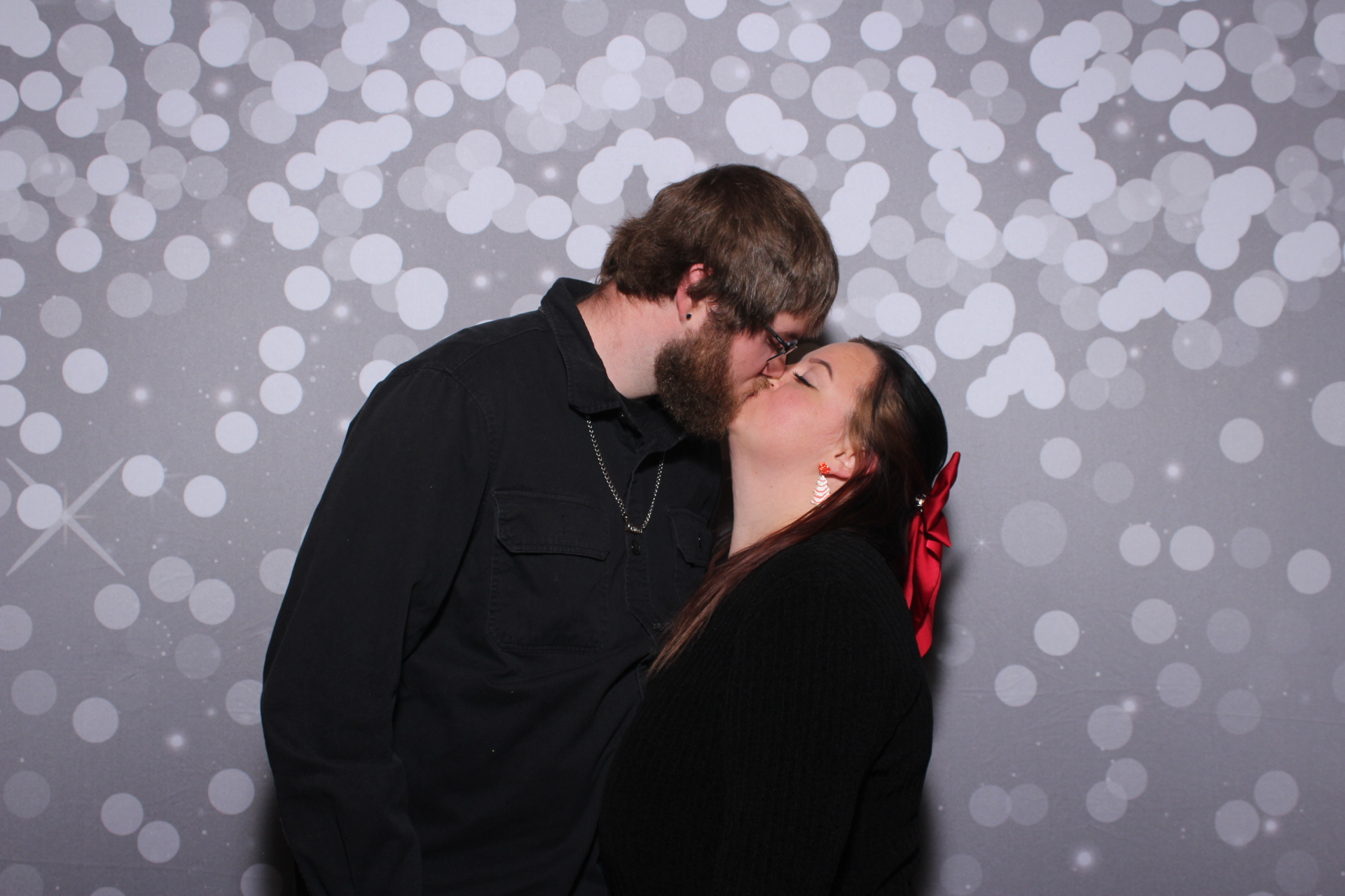 Standard Arrow Holiday Party | View more photos from the event at gallery.photoboothcincy.com/u/PhotoBoothCincy/Standard-Arrow-Holiday-Party