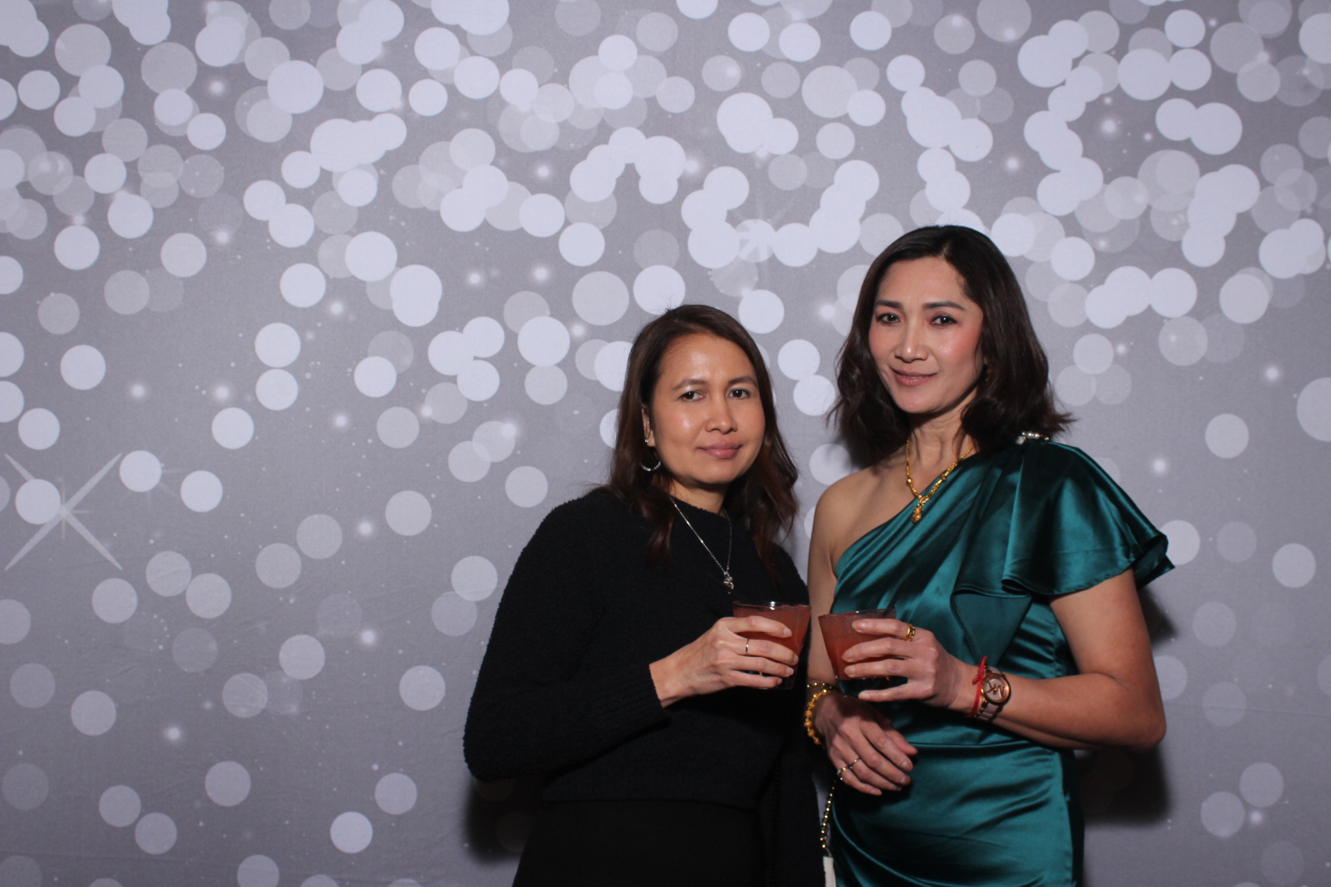 Standard Arrow Holiday Party | View more photos from the event at gallery.photoboothcincy.com/u/PhotoBoothCincy/Standard-Arrow-Holiday-Party