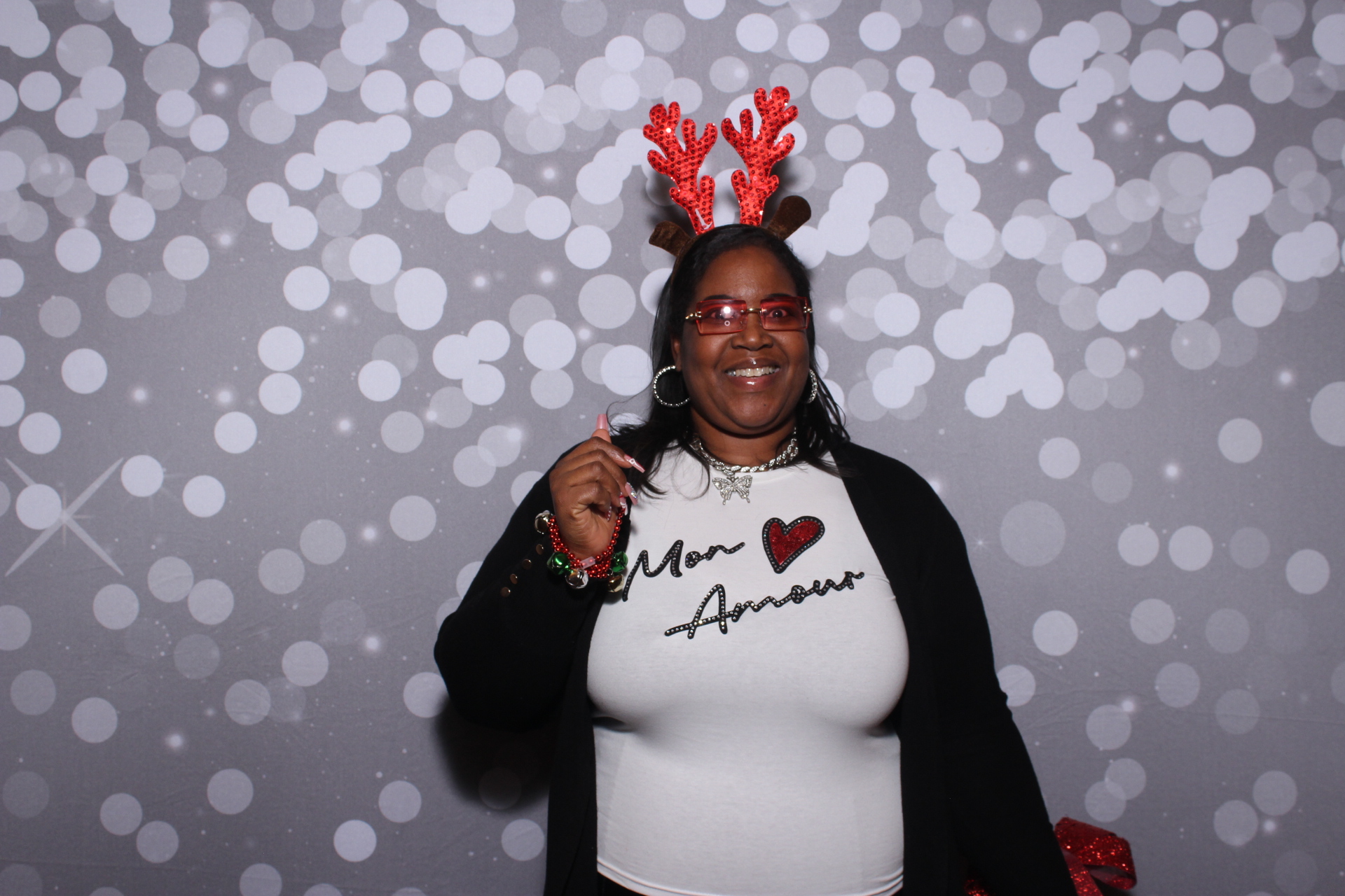Standard Arrow Holiday Party | View more photos from the event at gallery.photoboothcincy.com/u/PhotoBoothCincy/Standard-Arrow-Holiday-Party