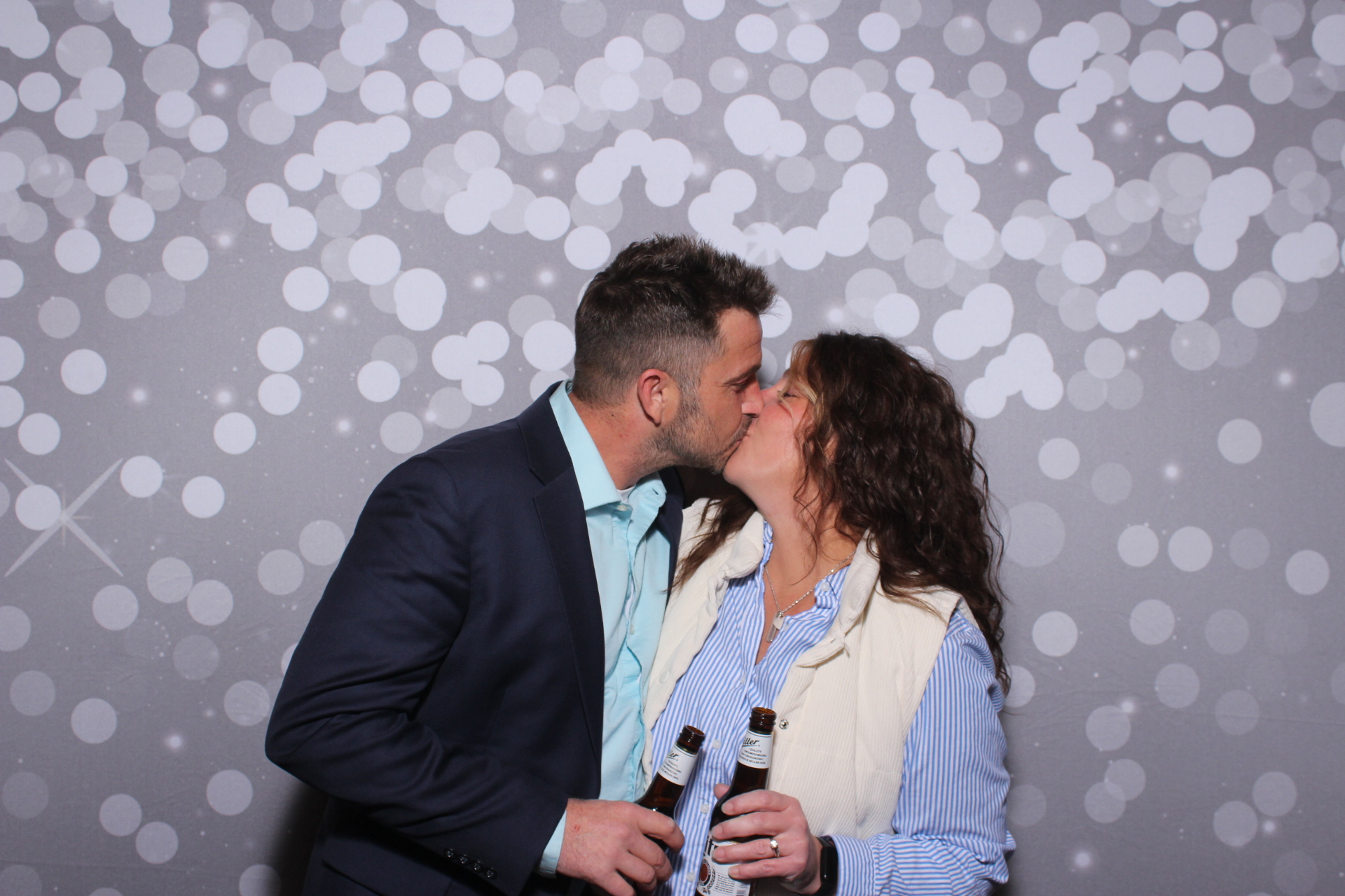 Standard Arrow Holiday Party | View more photos from the event at gallery.photoboothcincy.com/u/PhotoBoothCincy/Standard-Arrow-Holiday-Party