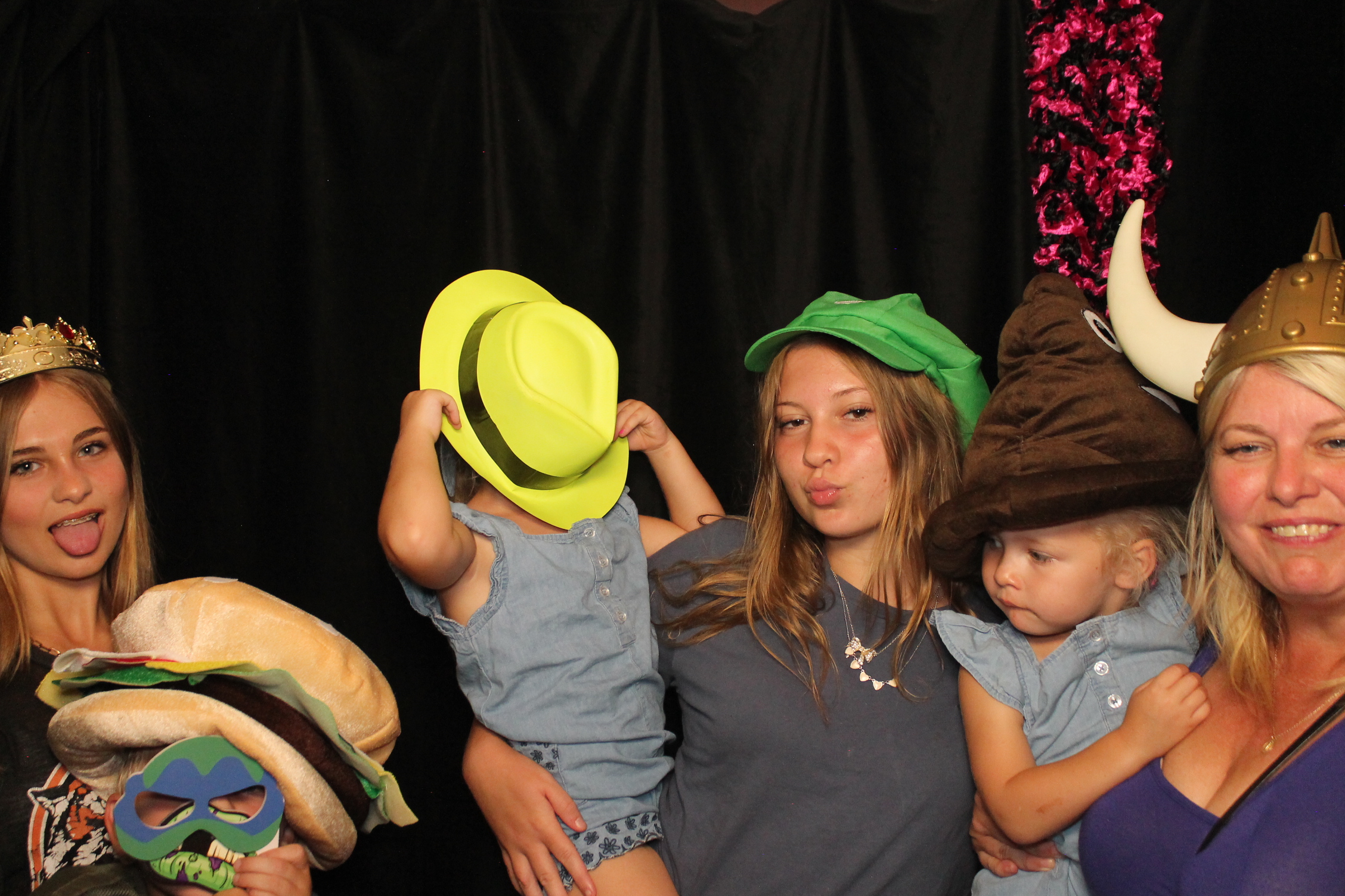 Sue & Beth | View more photos from the event at gallery.photoboothcincy.com/u/PhotoBoothCincy/Sue-Beth