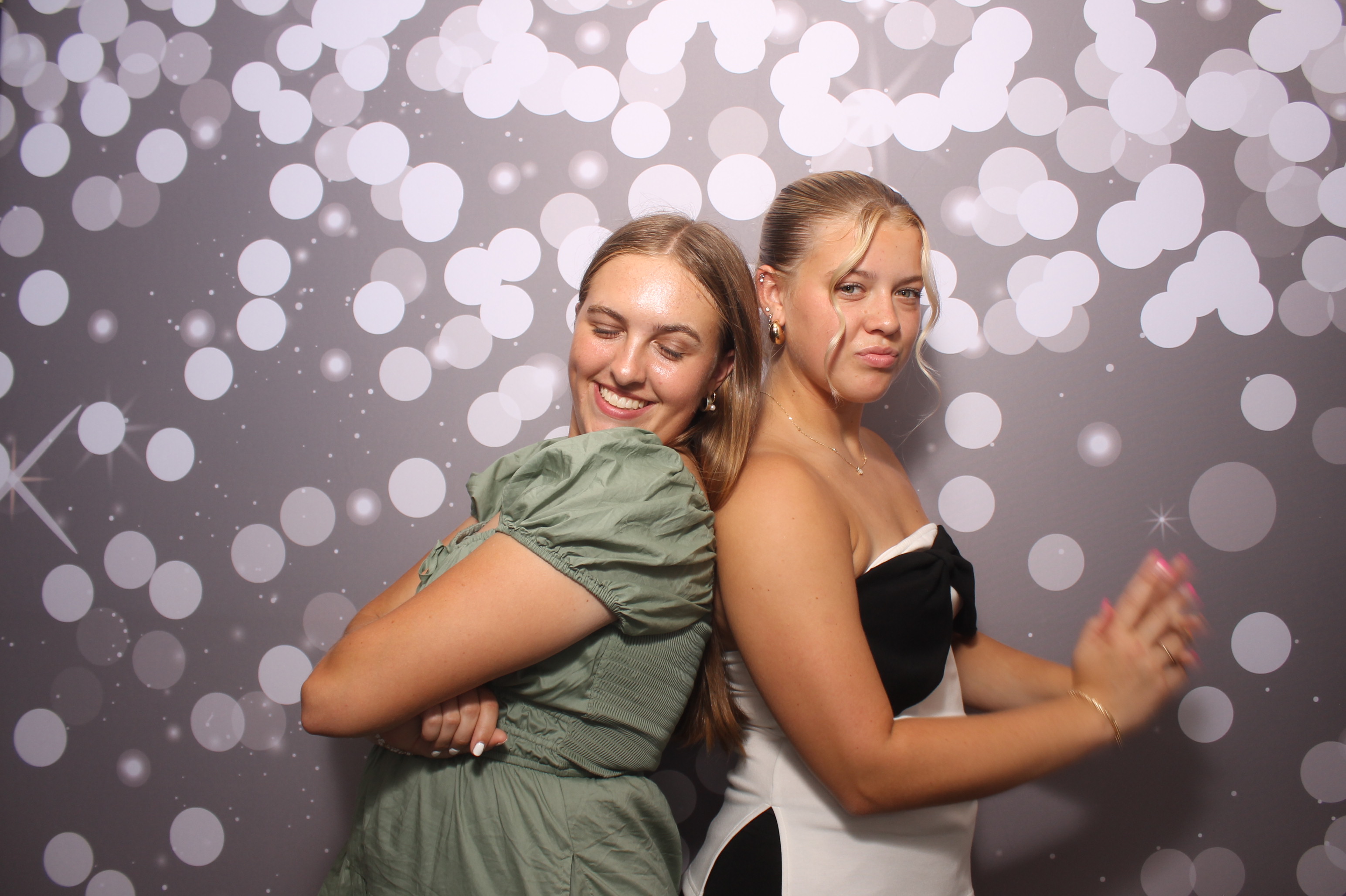 Suzy T Grad Party | View more photos from the event at gallery.photoboothcincy.com/u/PhotoBoothCincy/Suzy-T-Grad-Party