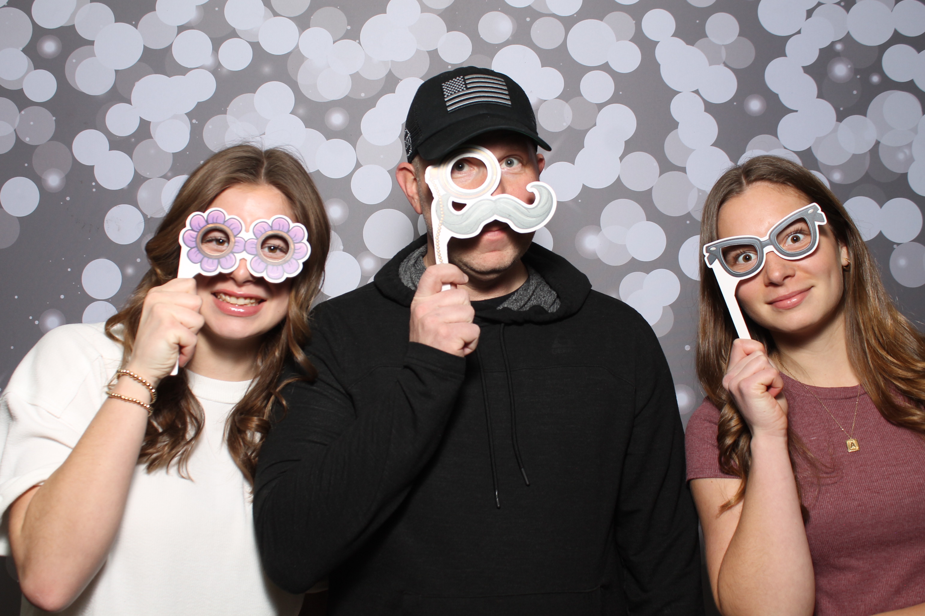 Sycamore Odd Couples Ball | View more photos from the event at gallery.photoboothcincy.com/u/PhotoBoothCincy/Sycamore-Odd-Couples-Ball