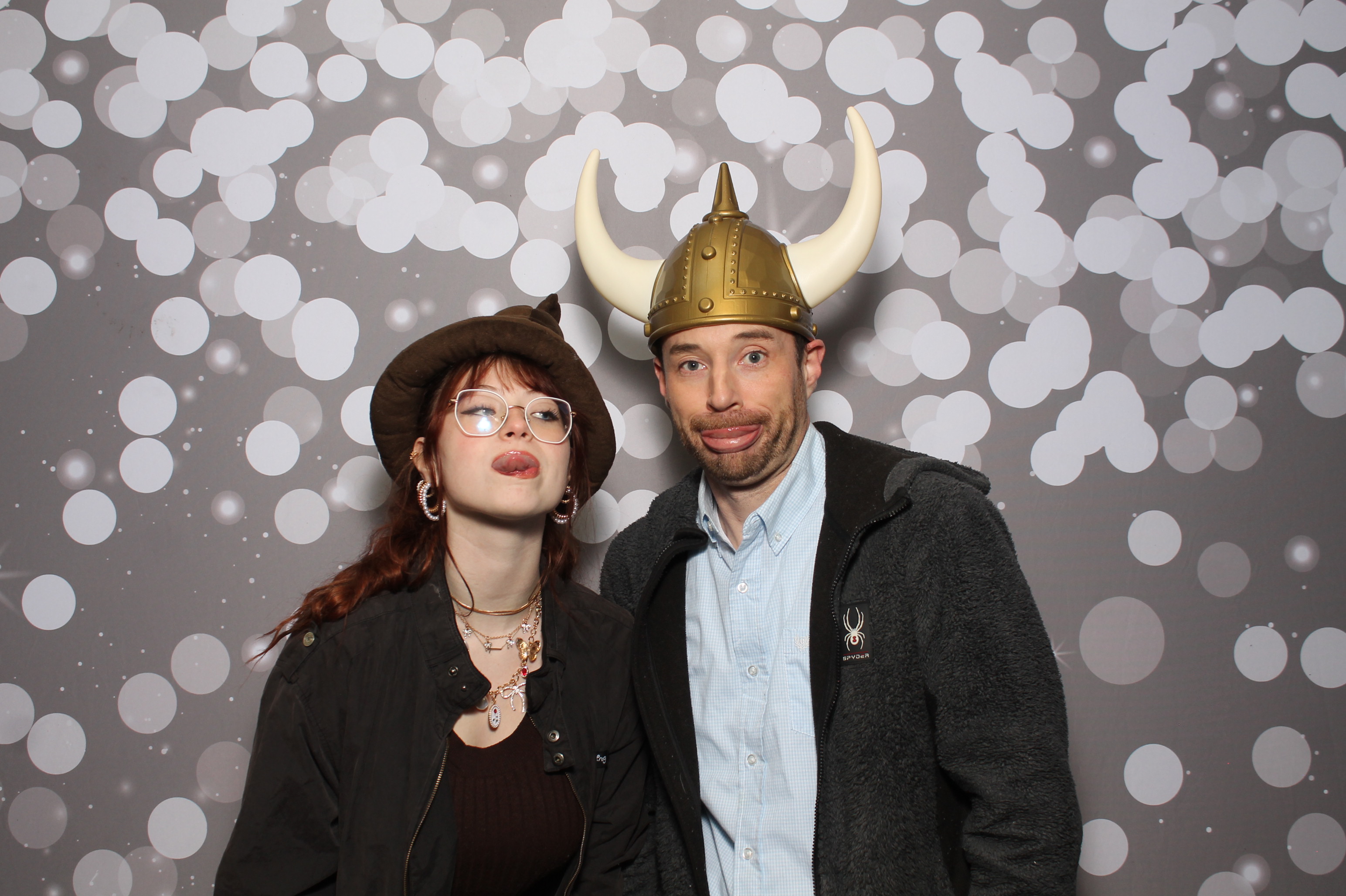 Sycamore Odd Couples Ball | View more photos from the event at gallery.photoboothcincy.com/u/PhotoBoothCincy/Sycamore-Odd-Couples-Ball
