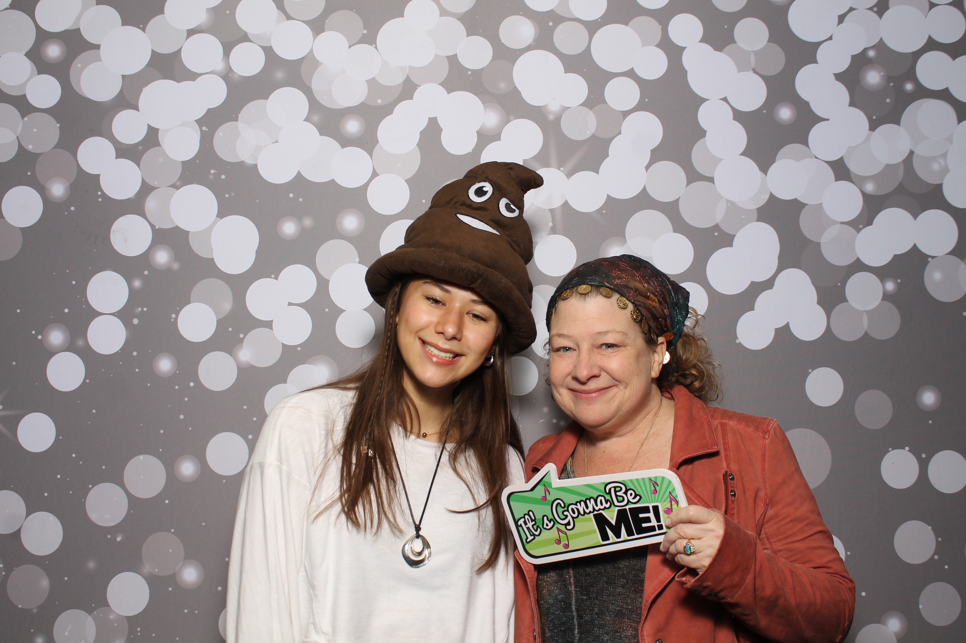 Sycamore Odd Couples Ball | View more photos from the event at gallery.photoboothcincy.com/u/PhotoBoothCincy/Sycamore-Odd-Couples-Ball